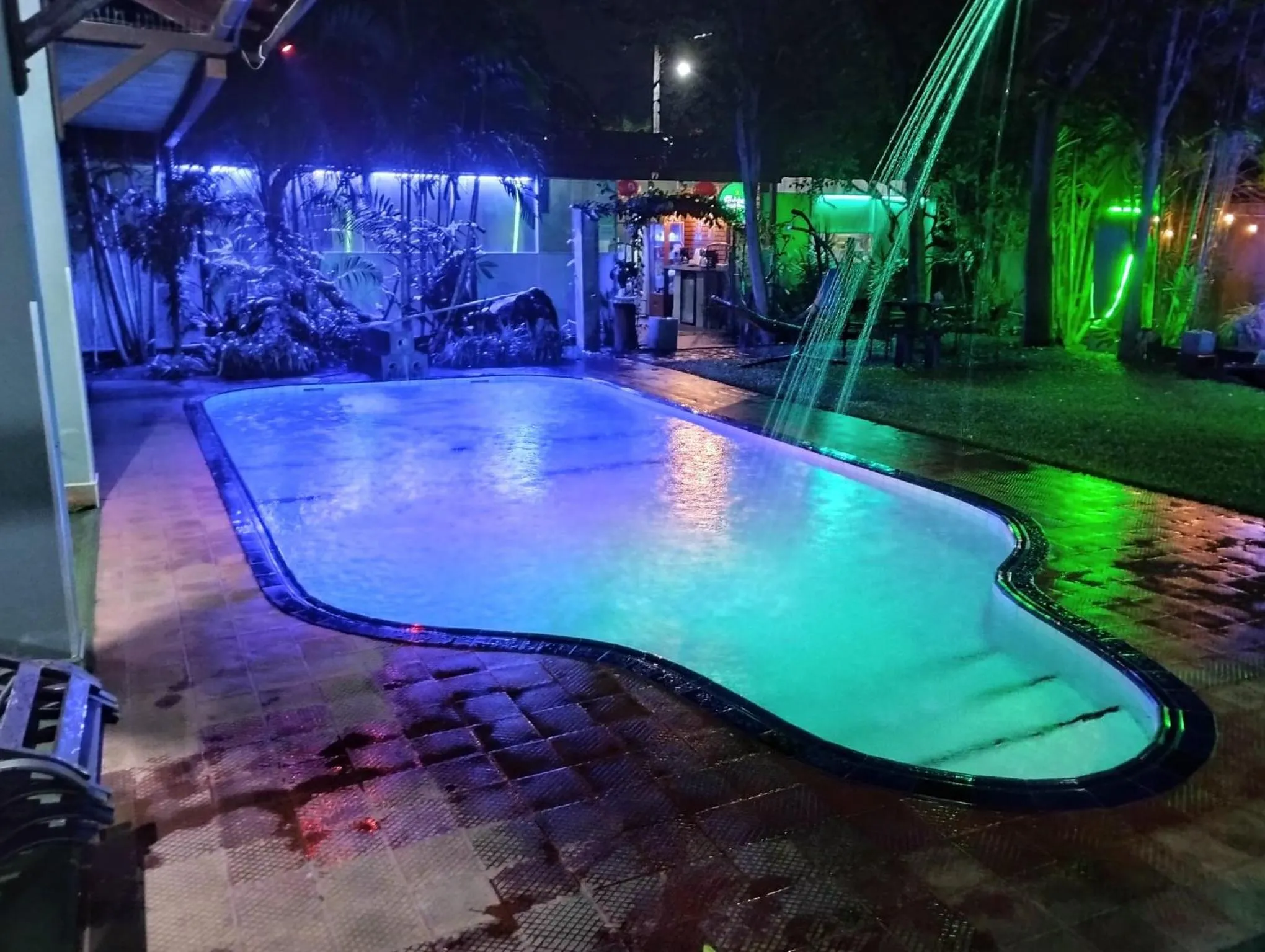 Swimming pool in Palms Villa