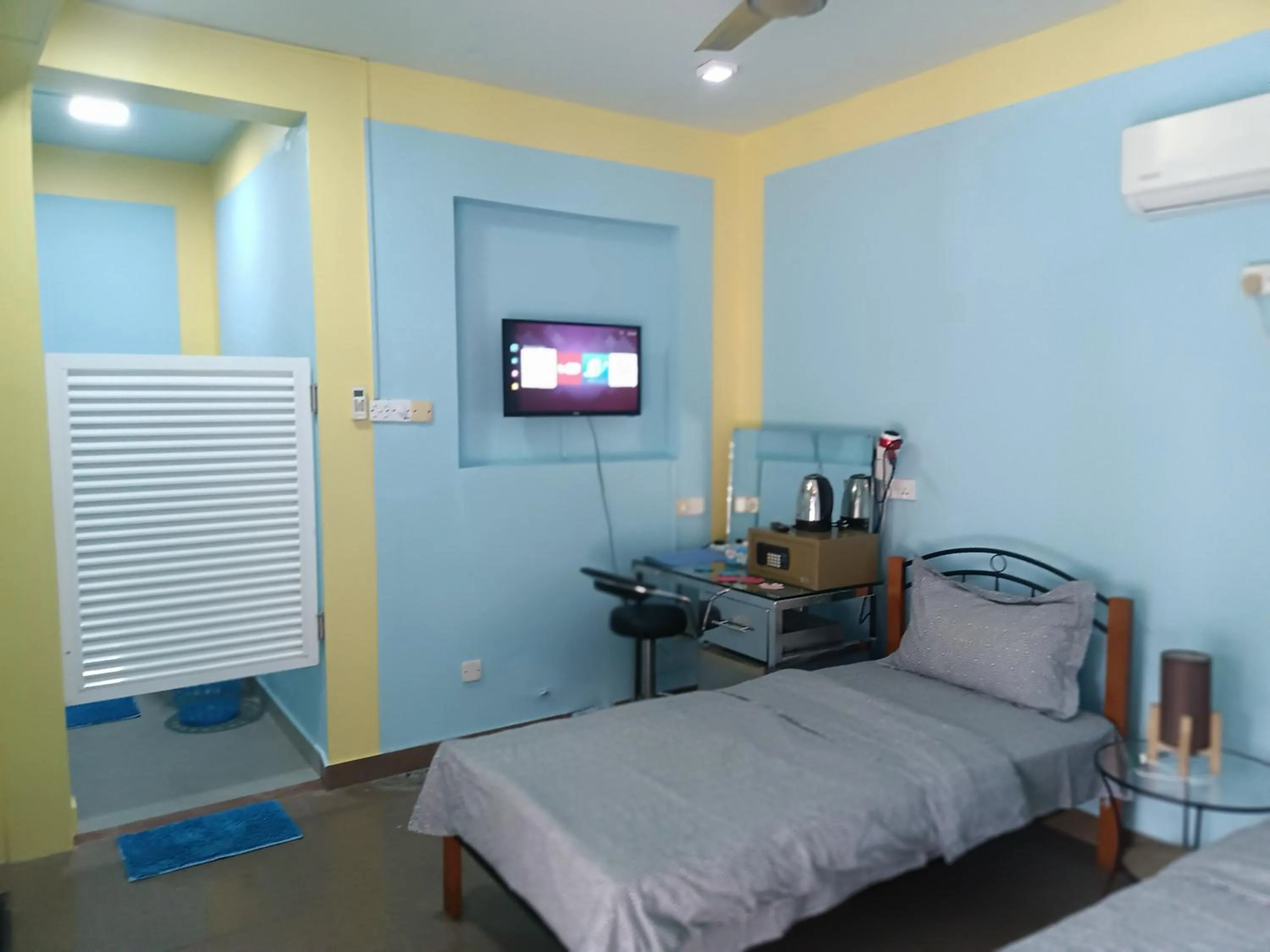 TV and multimedia, Bed in Palms Villa