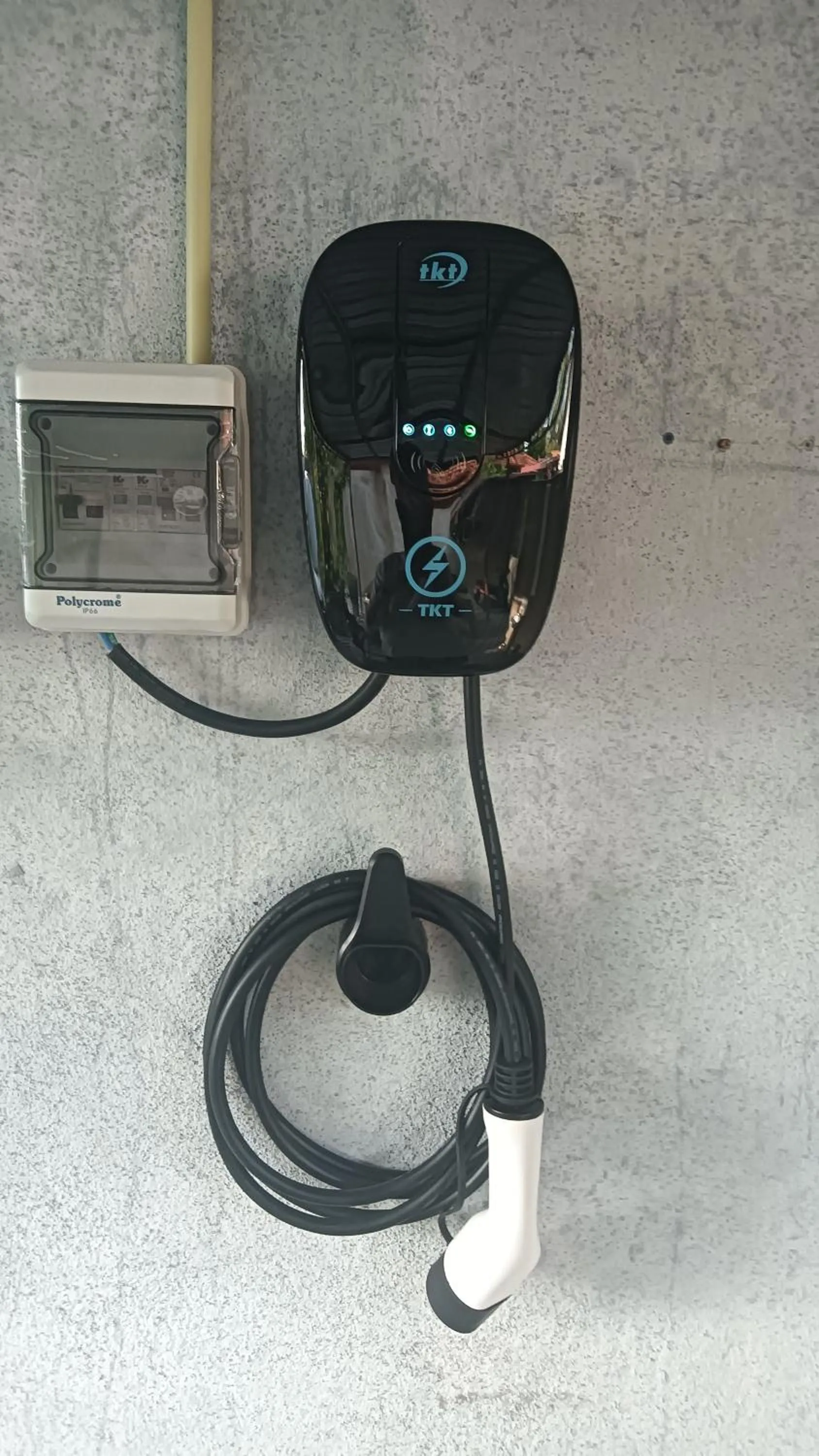 Property building in Palms Villa