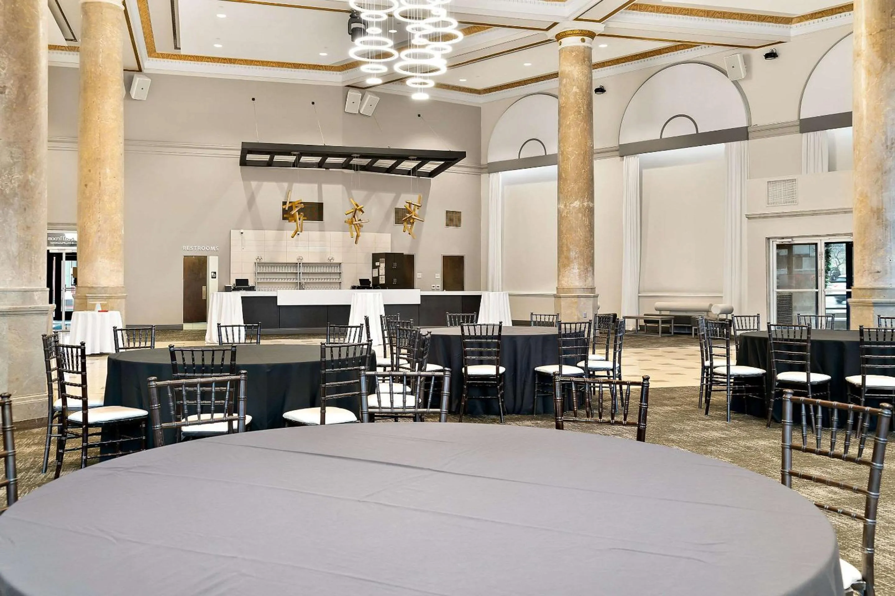 Banquet/Function facilities in CityFlatsHotel - Port Huron, an Ascend Collection Hotel