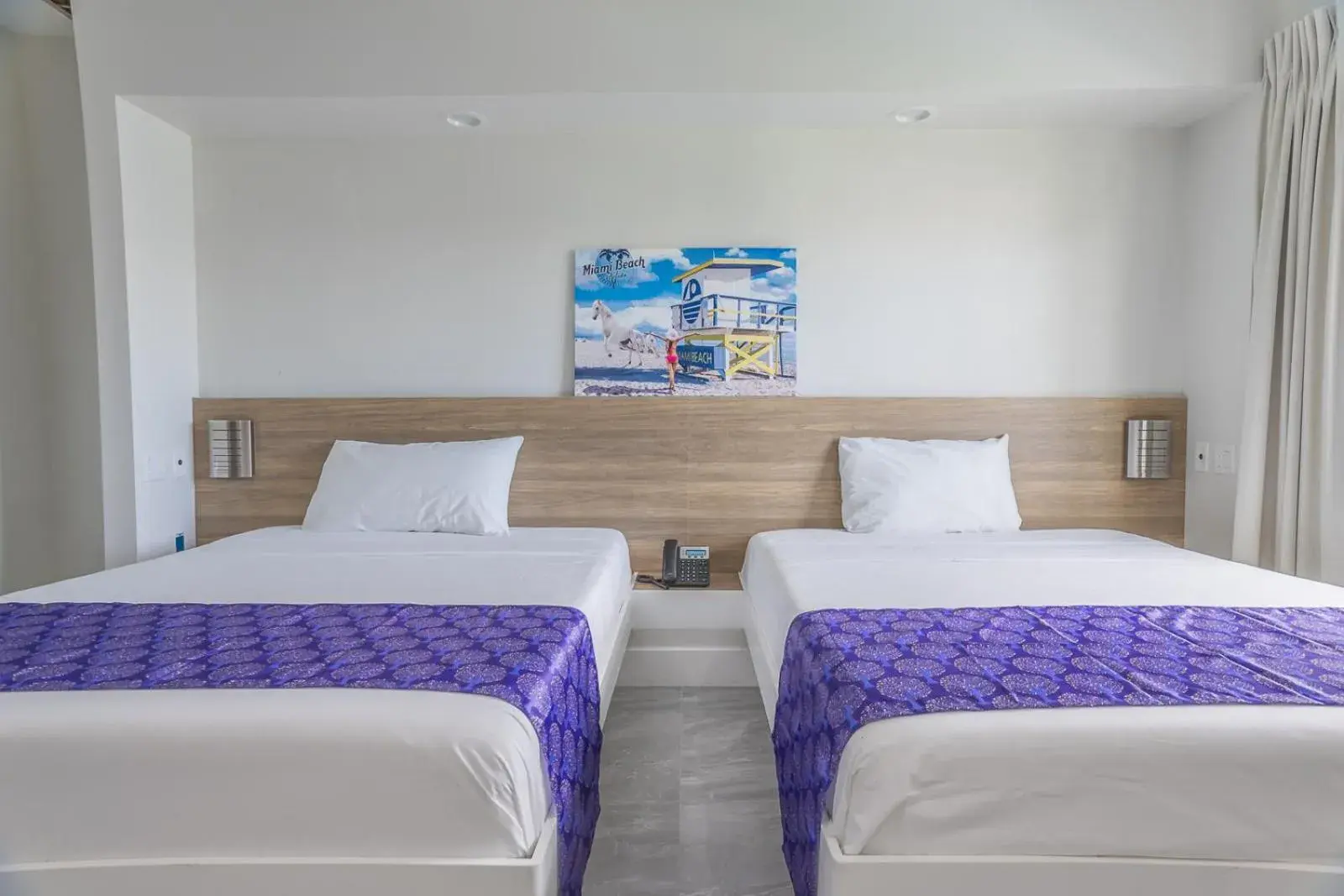 Deluxe Double Room in The Biscayne Hotel Deluxe Double Room in The Biscayne Hotel