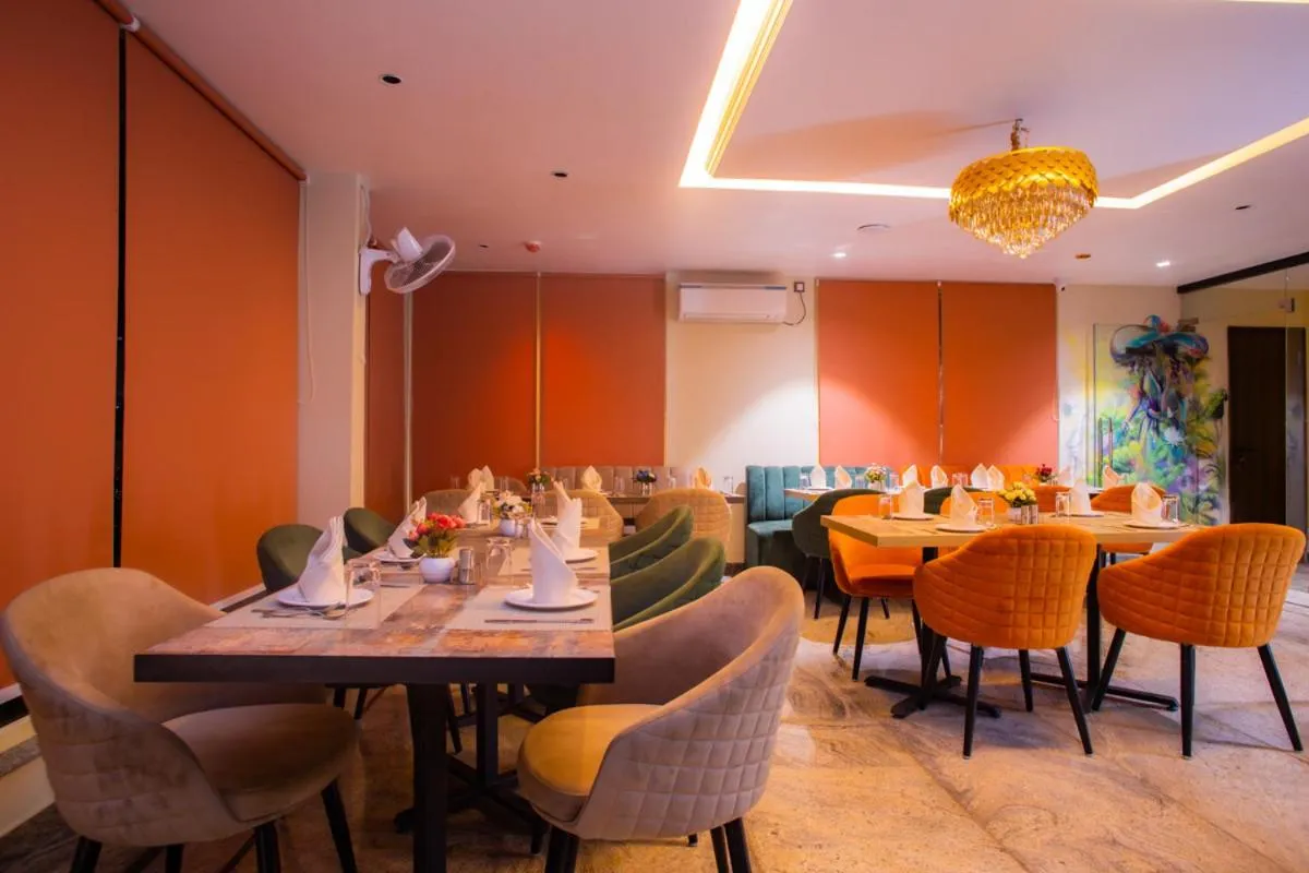 Restaurant/places to eat in Hotel Lords Valley Rishikesh