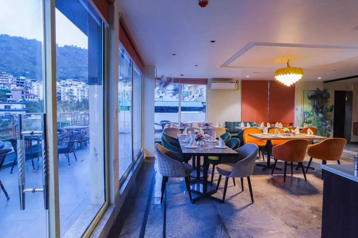 Restaurant/places to eat in Hotel Lords Valley Rishikesh