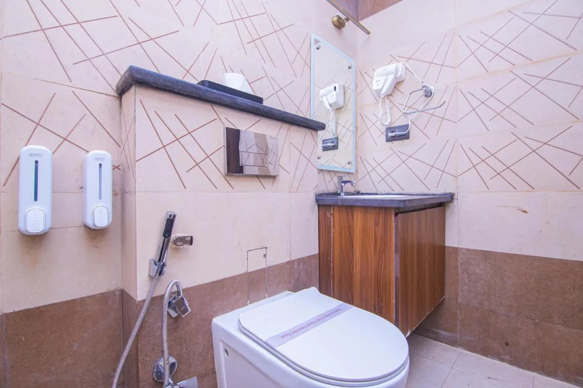 Shower in Hotel Lords Valley Rishikesh