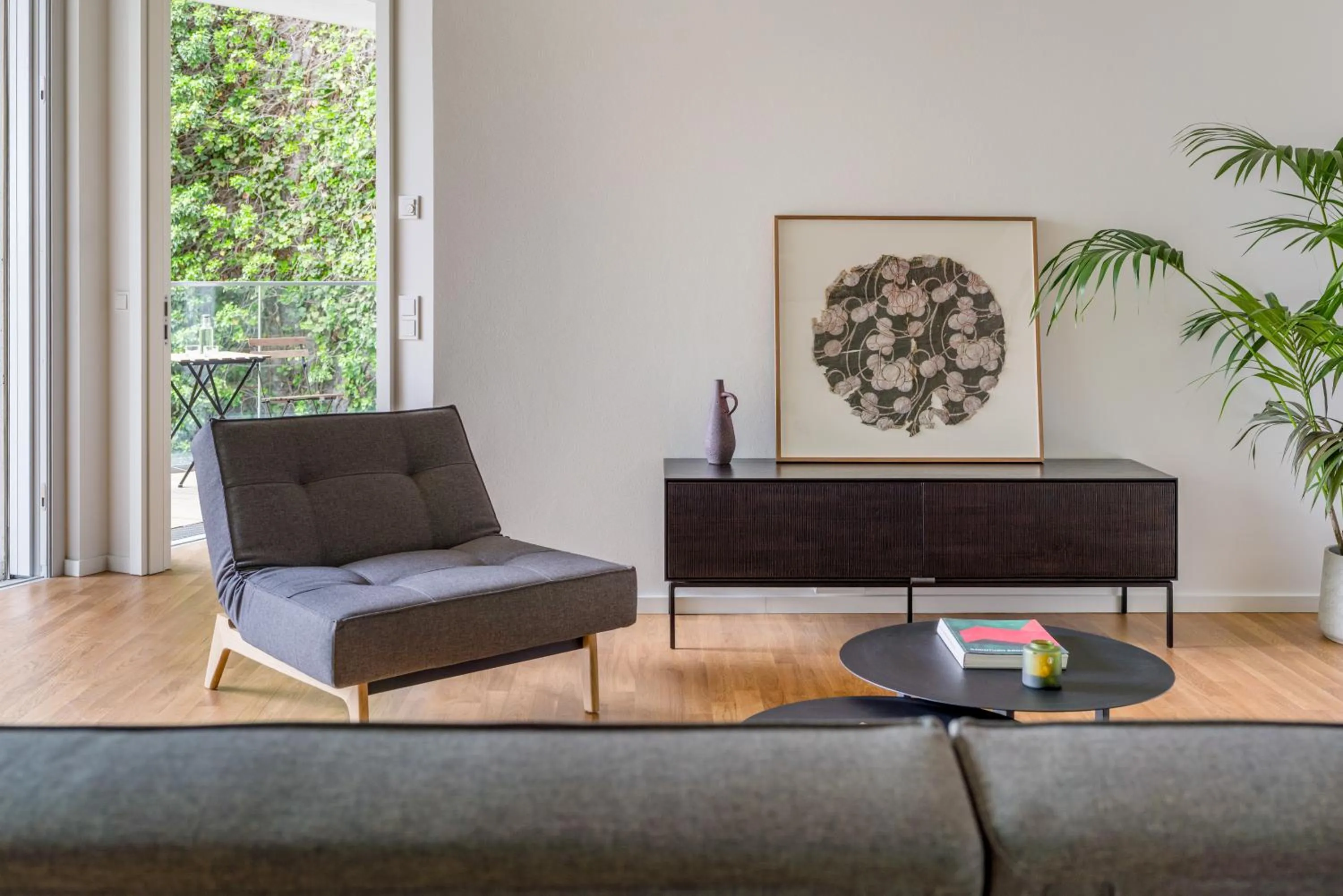 Living room in Carlotta Apartments