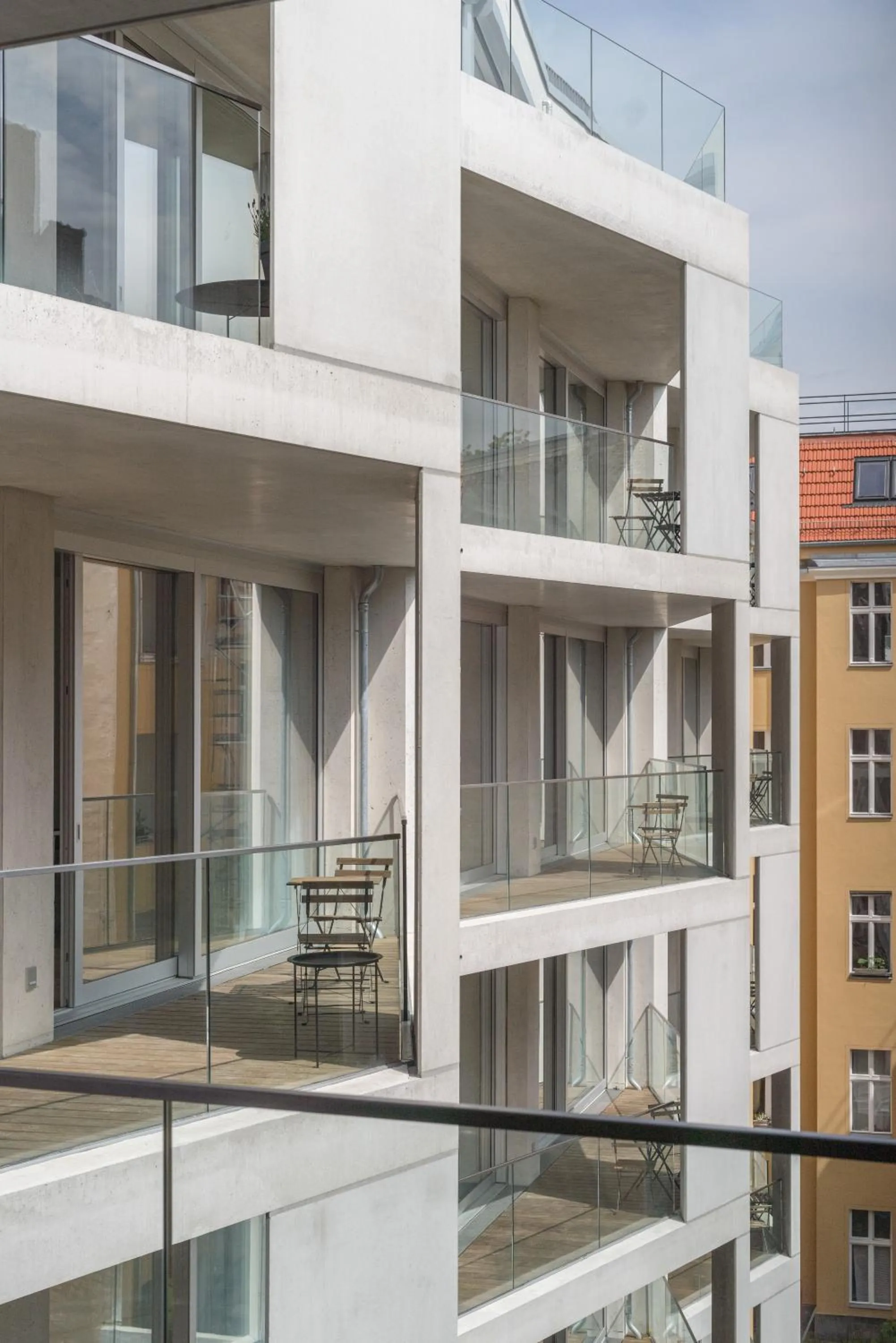 Property building in Carlotta Apartments