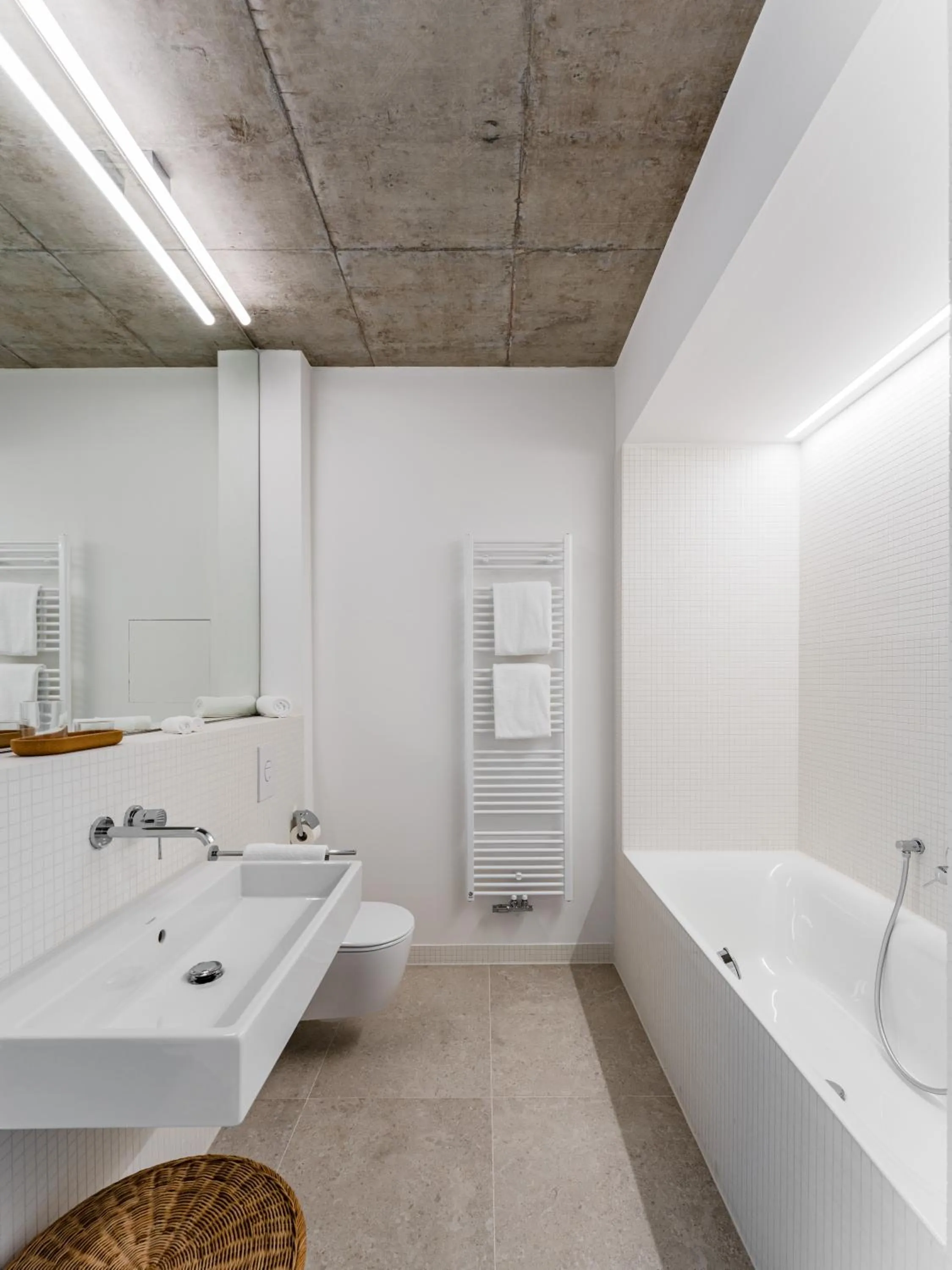 Toilet in Carlotta Apartments