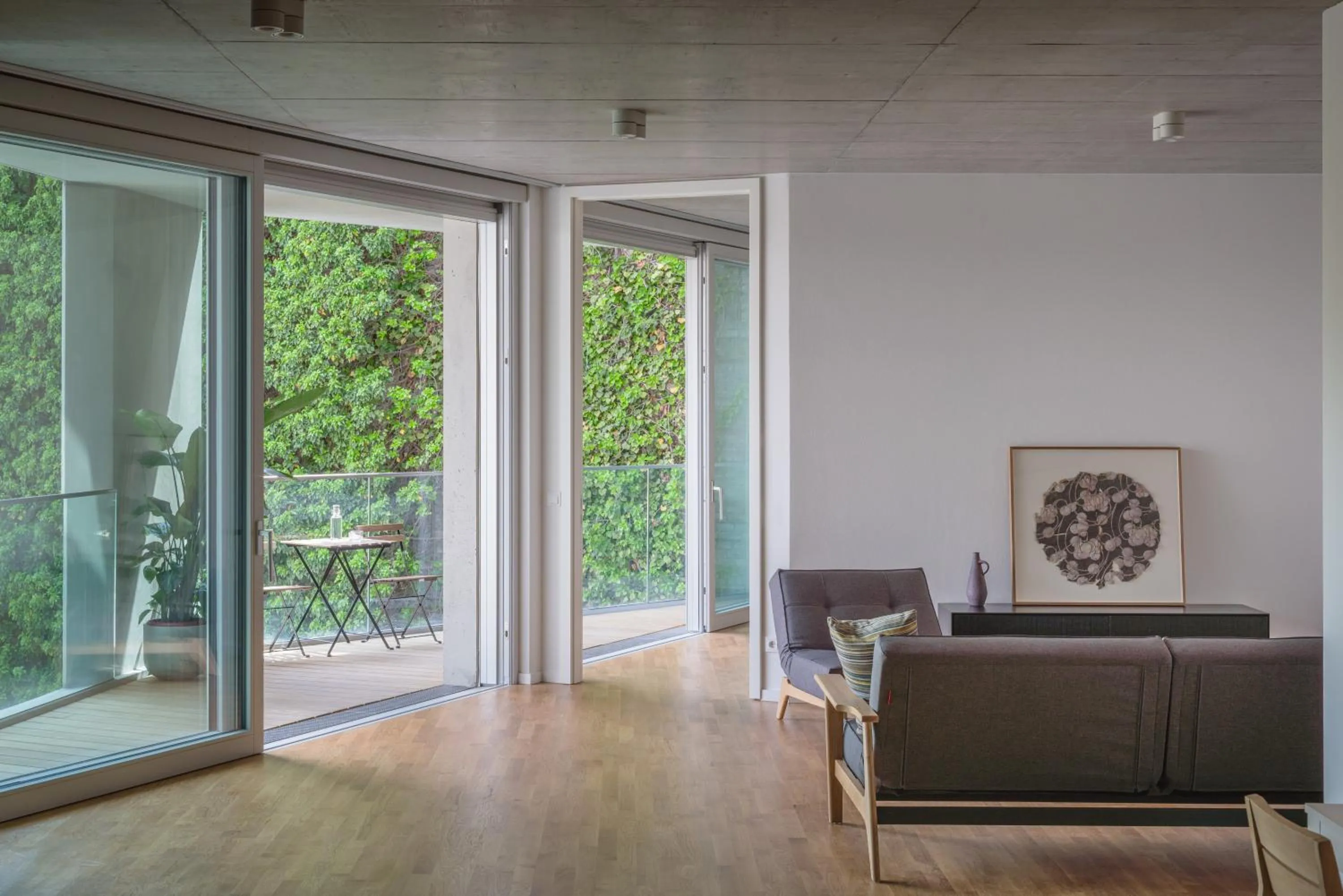 Living room in Carlotta Apartments