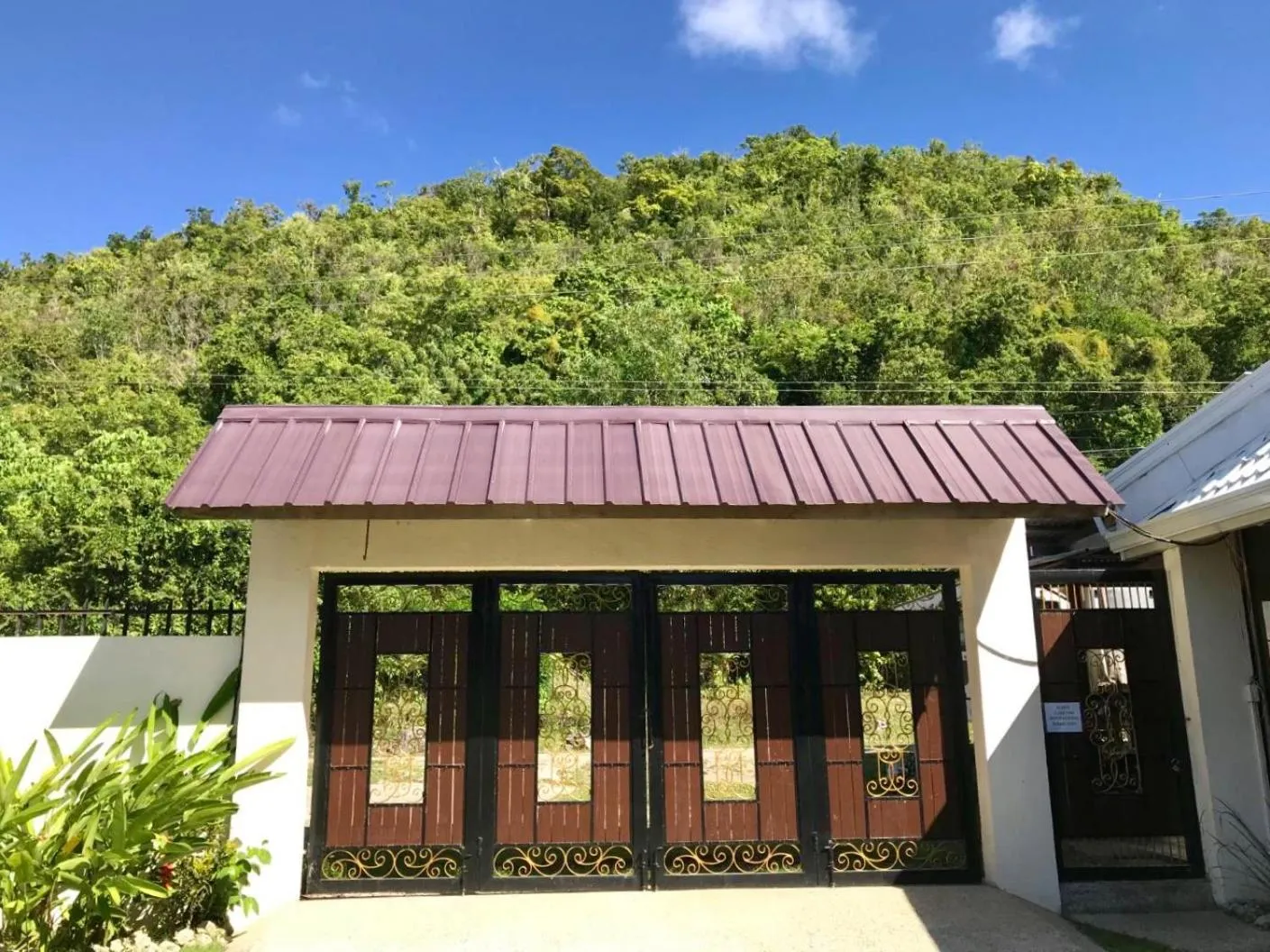 Property building in CHIISAI NATSU RESORT