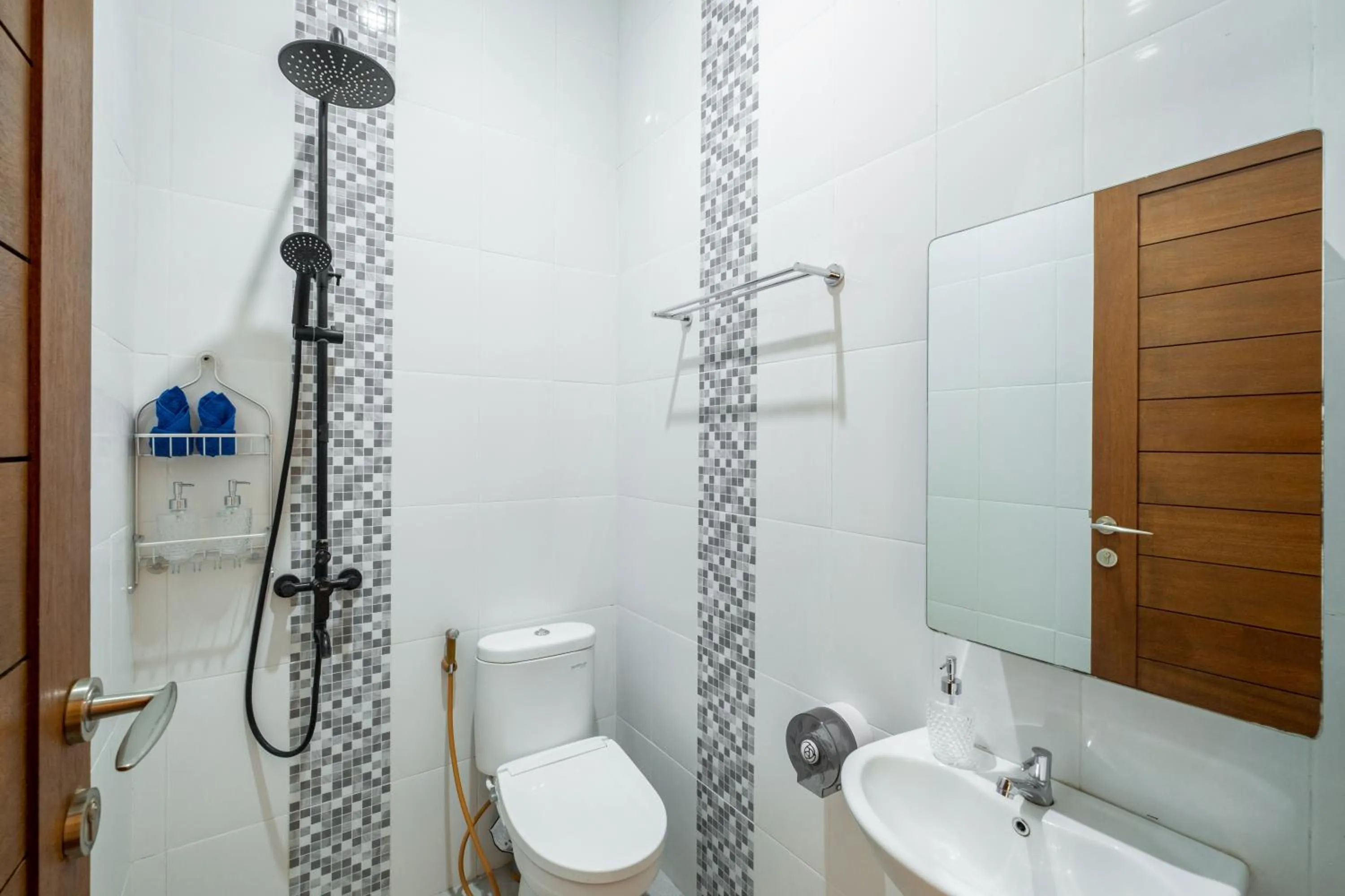 Shower in Erna Villa