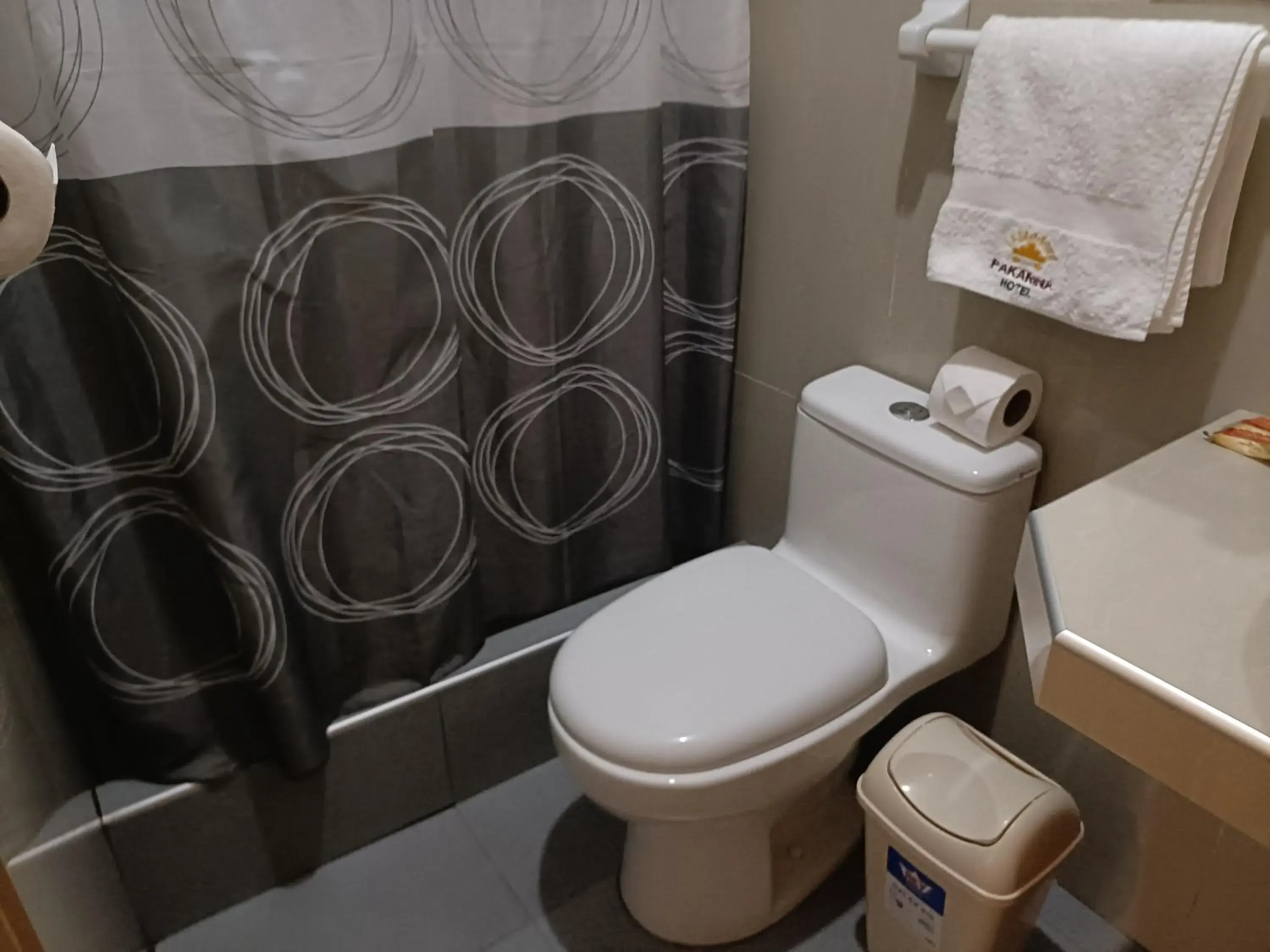 Budget Double Room in PAKARINA HOTEL Budget Double Room in PAKARINA HOTEL