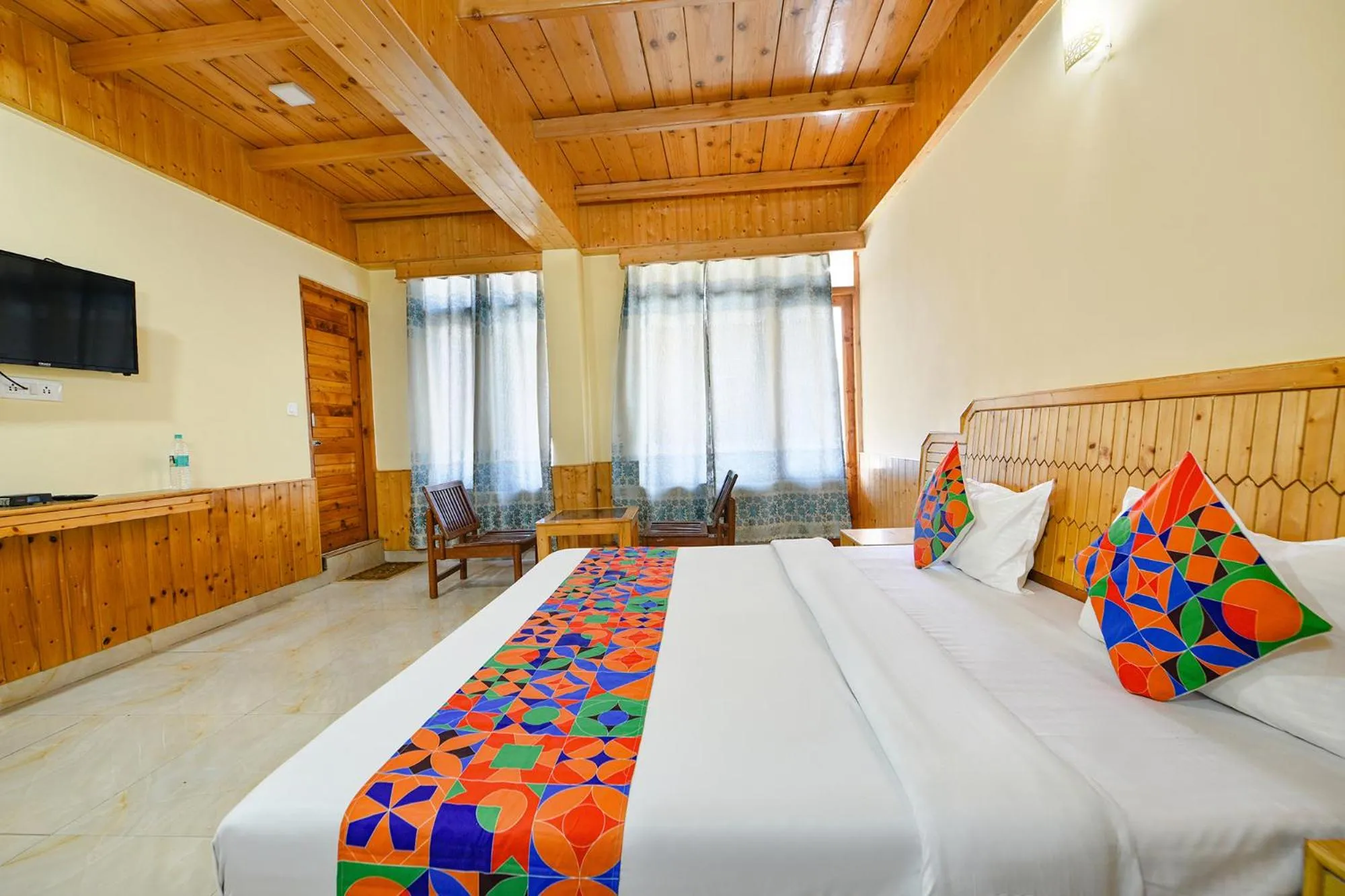 Bed in FabHotel Anant Meadows