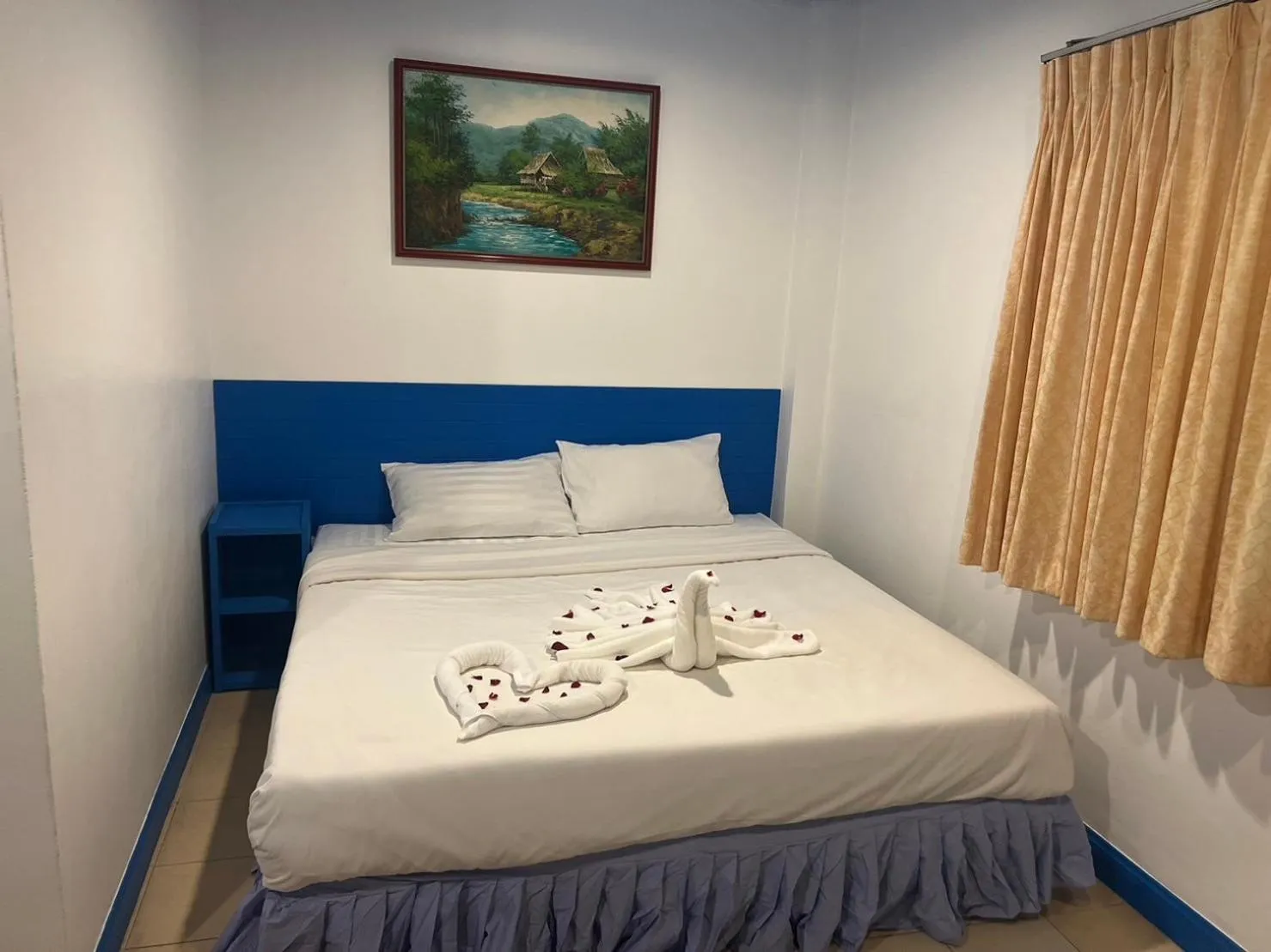 Bedroom in Blue Planet Hotel