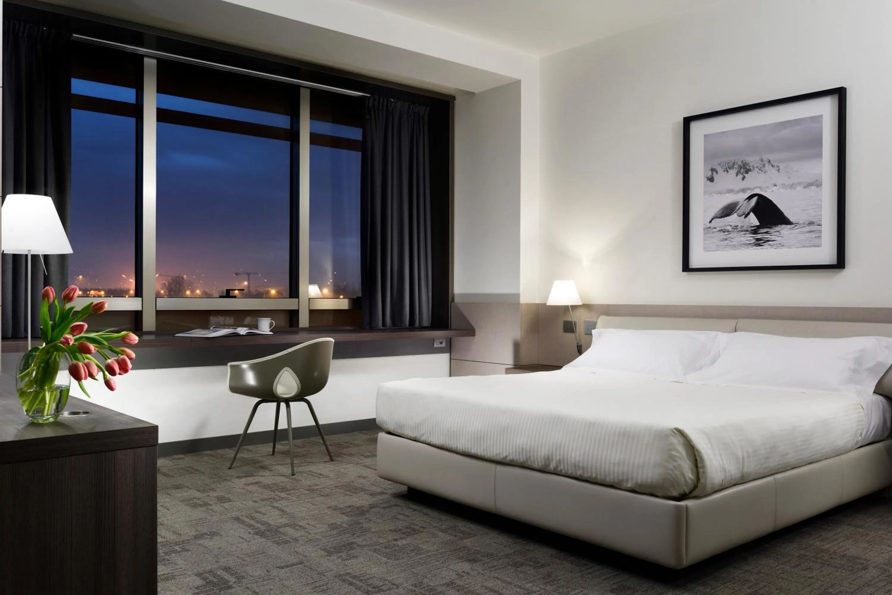 Night, Bed in UNA Hotels San Vitale Bologna