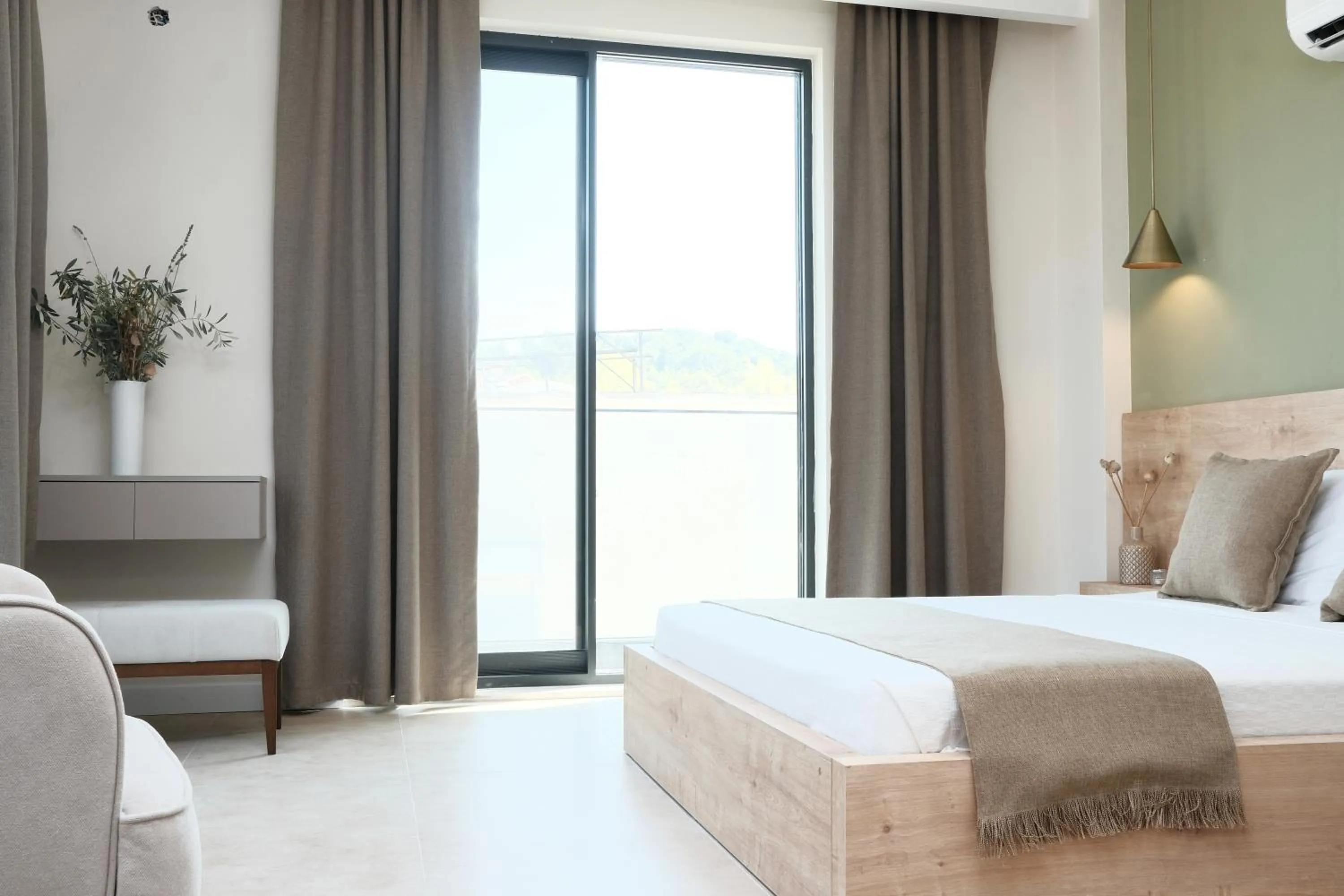 Bed in Kaktus Suites