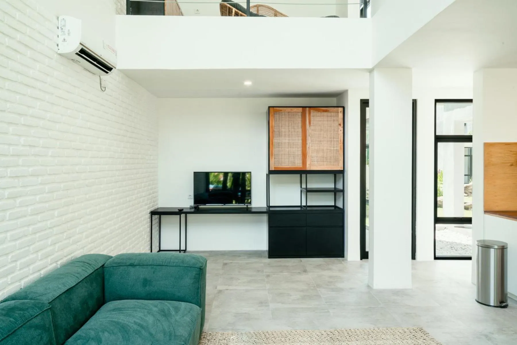 TV and multimedia in Umalas Living Villa