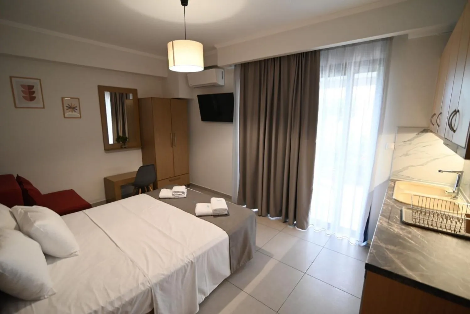 Bed in SKYLINE Fine Living