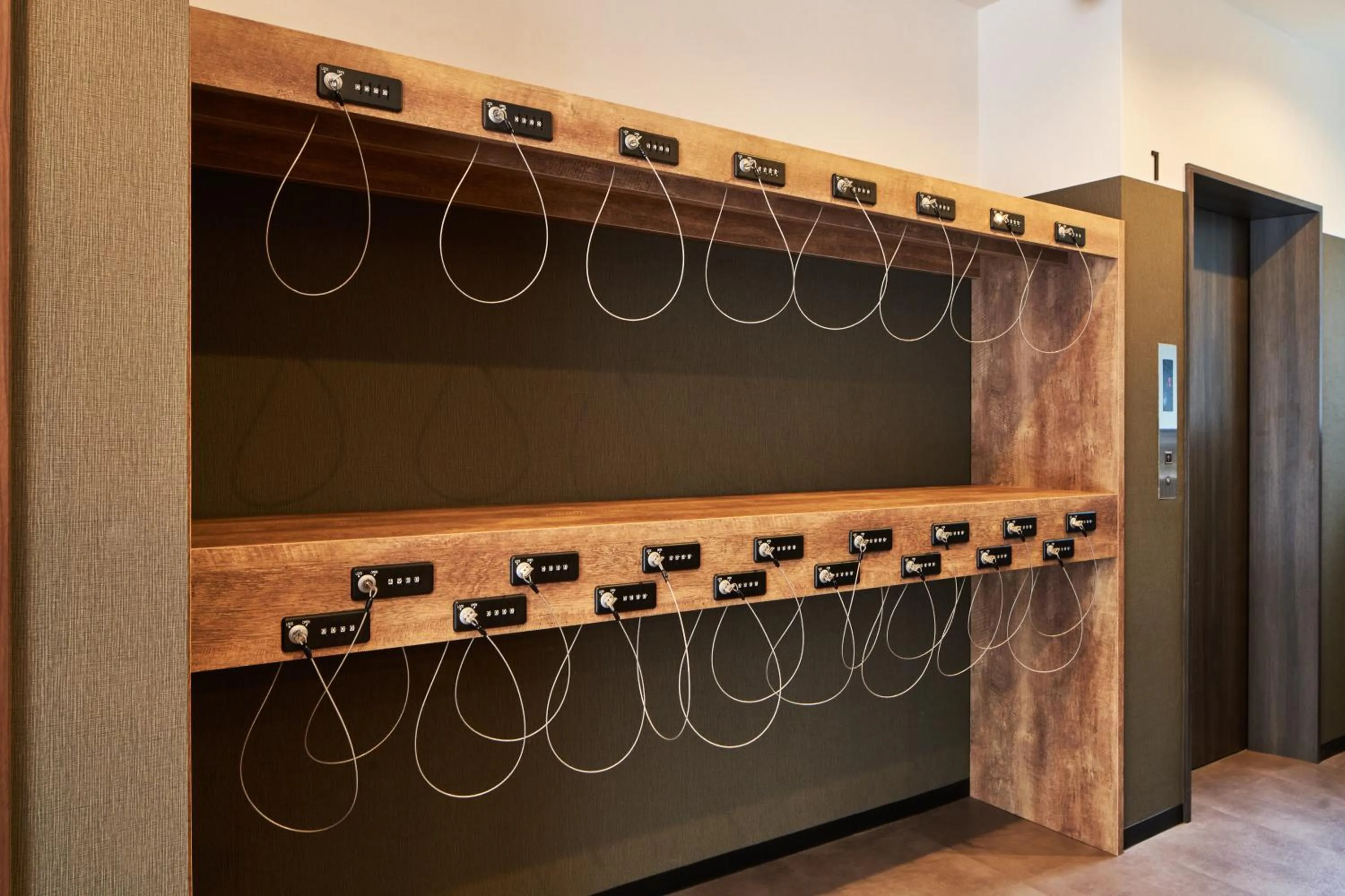 microwave in Hotel STARRIZE