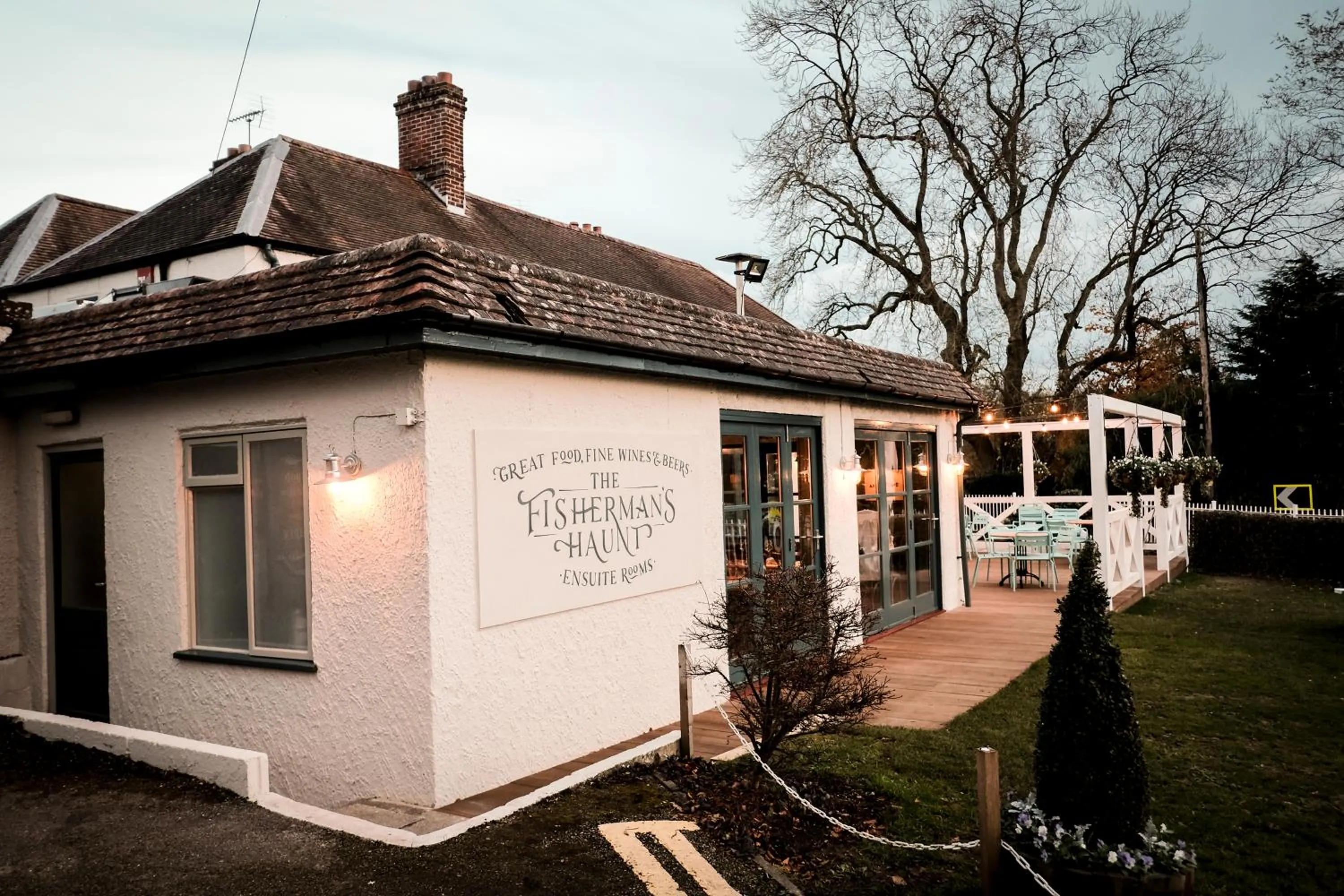 Garden in Fisherman's Haunt Hotel