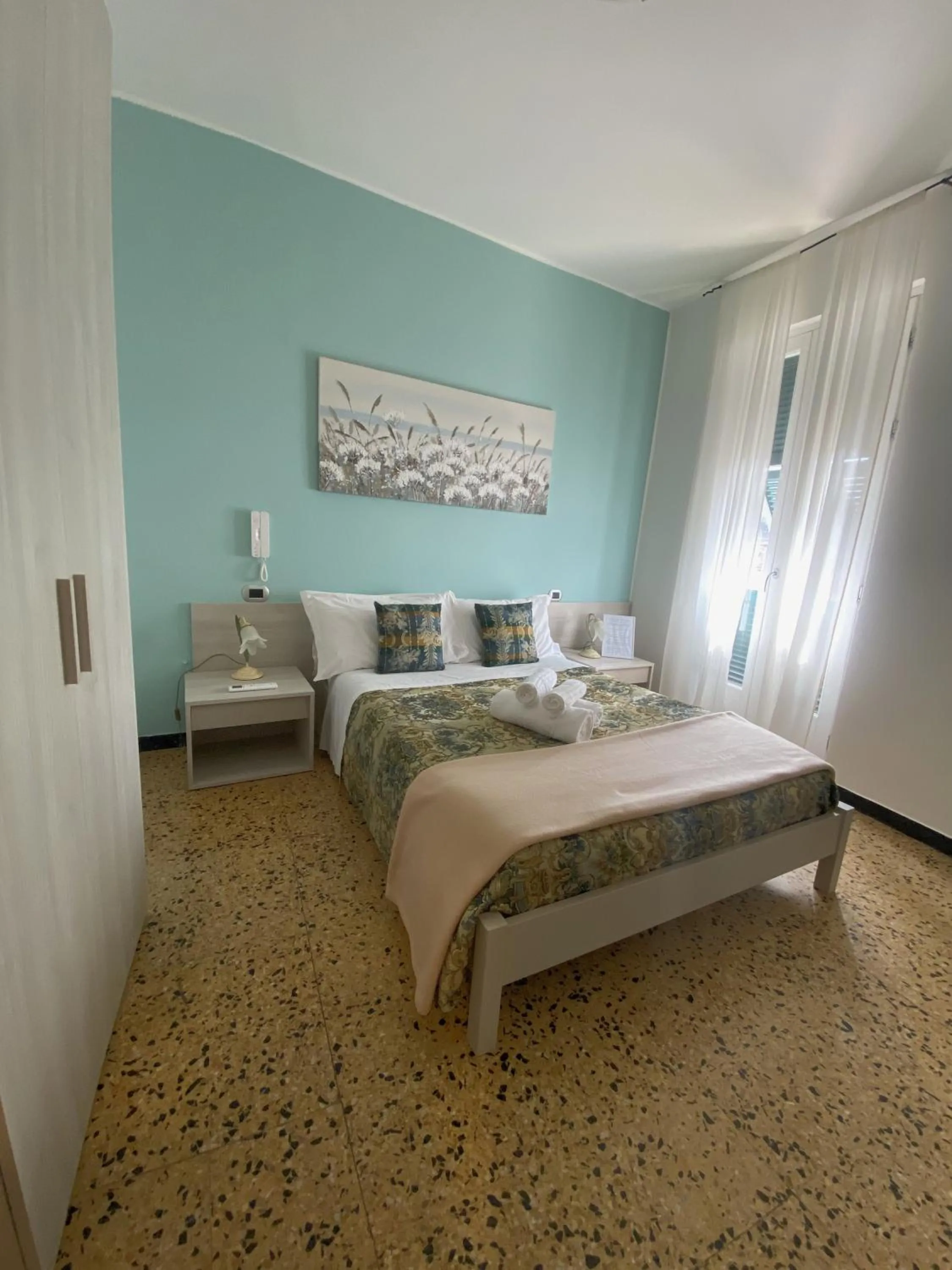 Bedroom, Bed in Pensione Sorriso