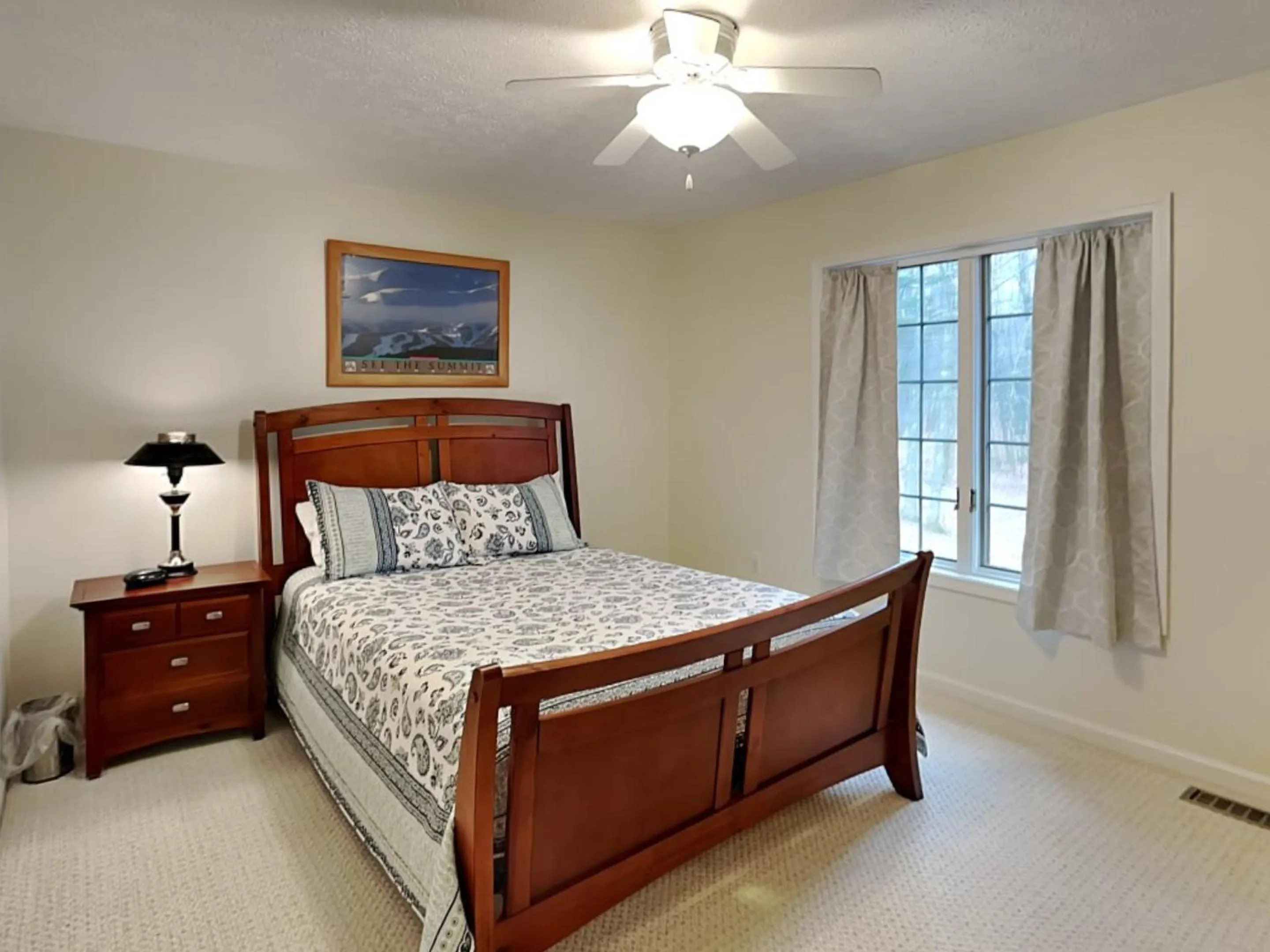 Bed in Butterfly Retreat