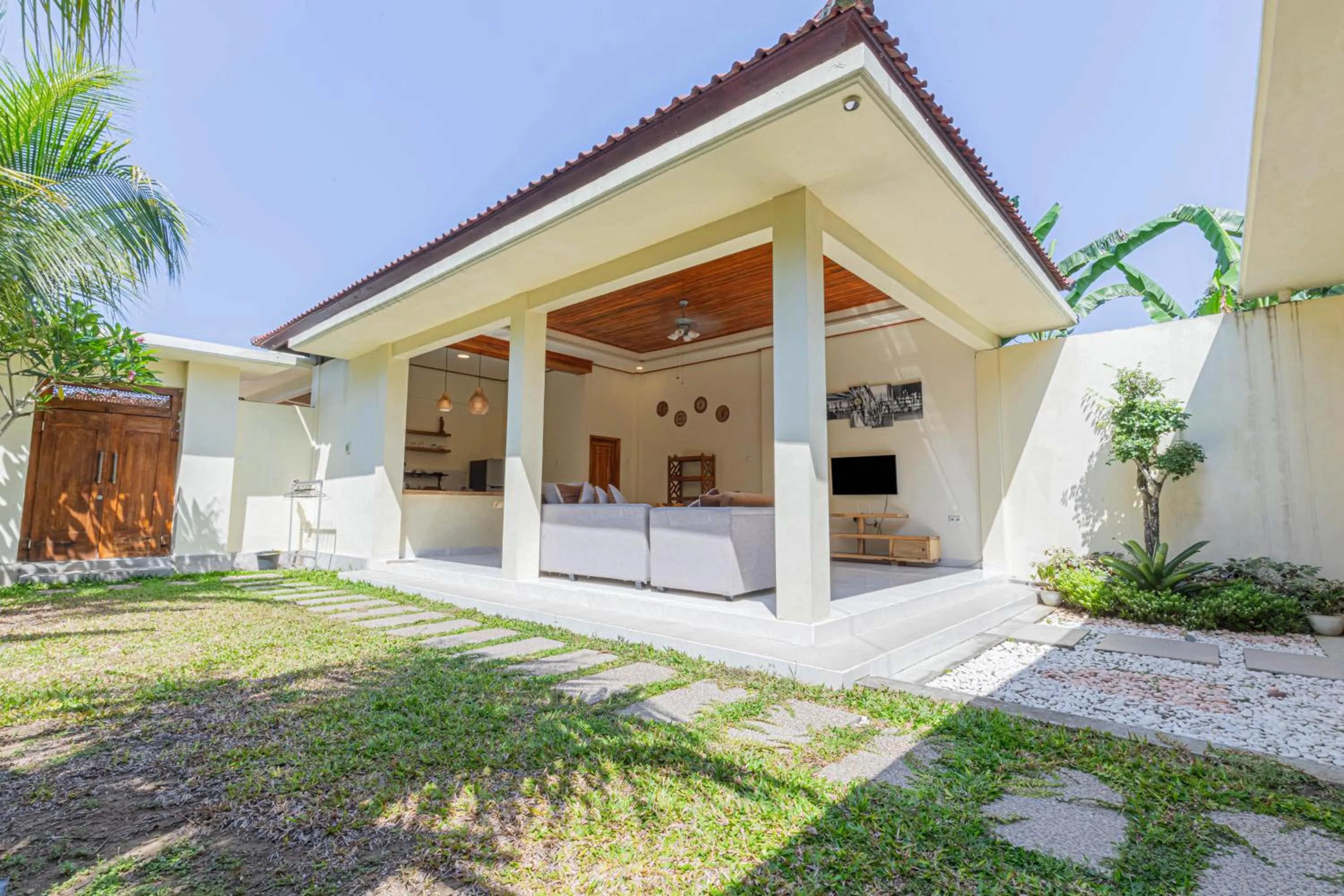 Property building in Sandz House
