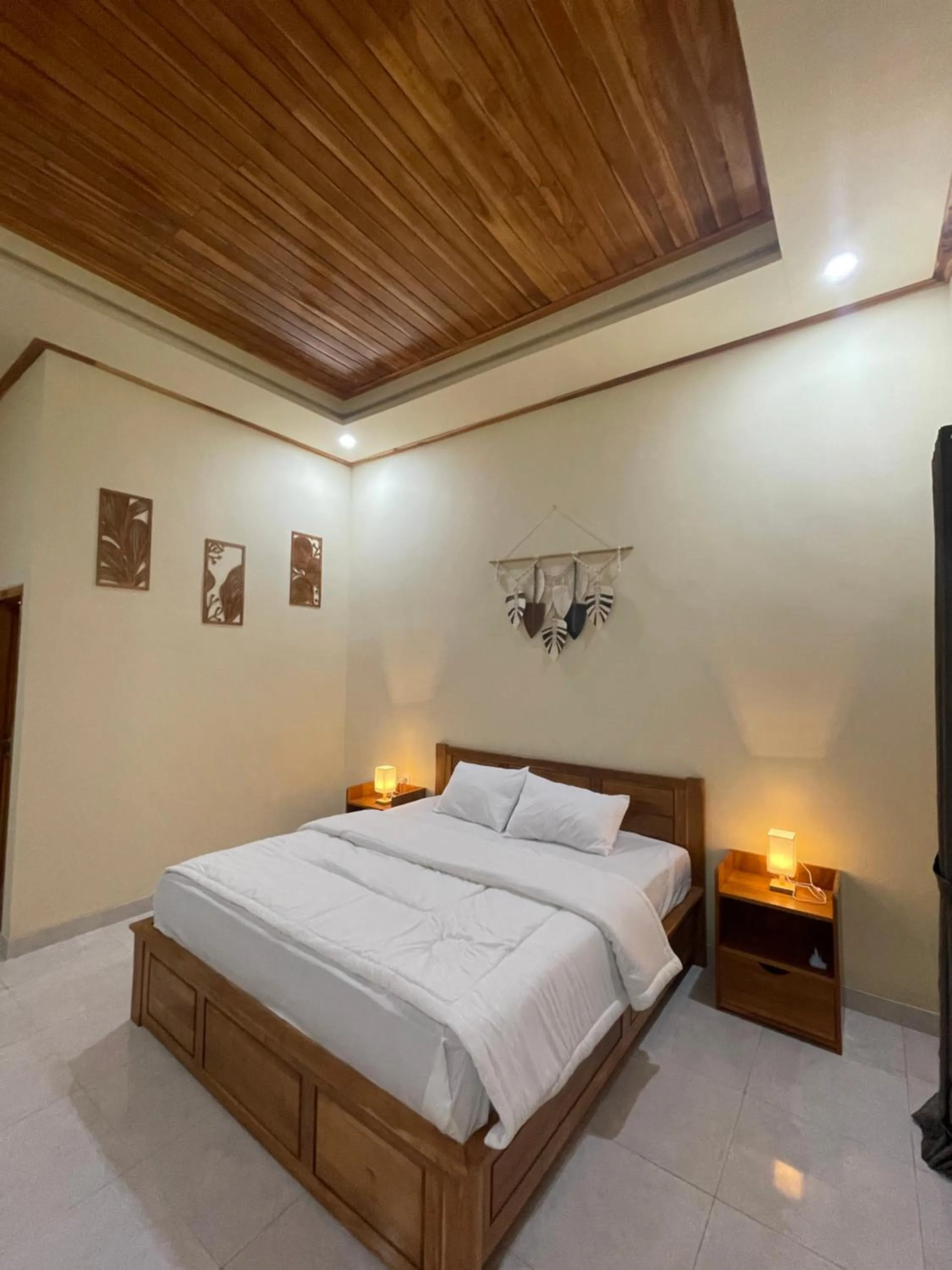 Photo of the whole room in Sandz House