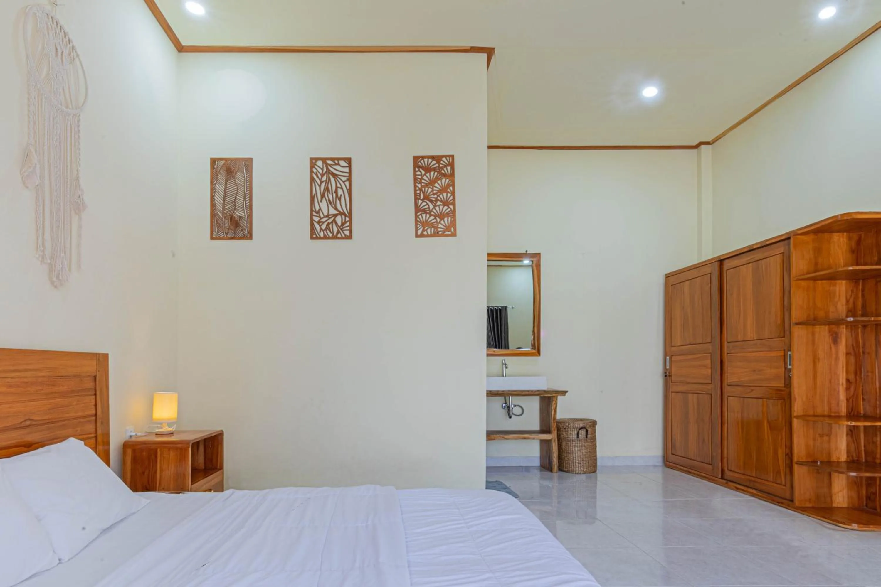 Property building in Sandz House