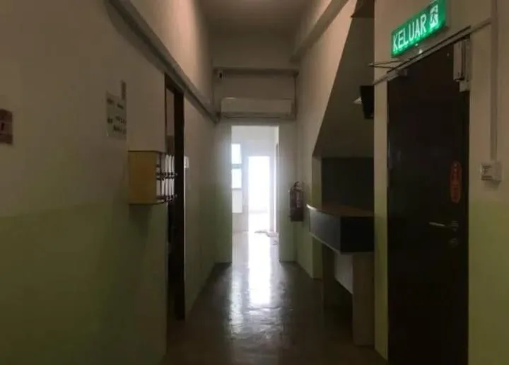 Lobby or reception in SPOT ON 90808 night Stayin2