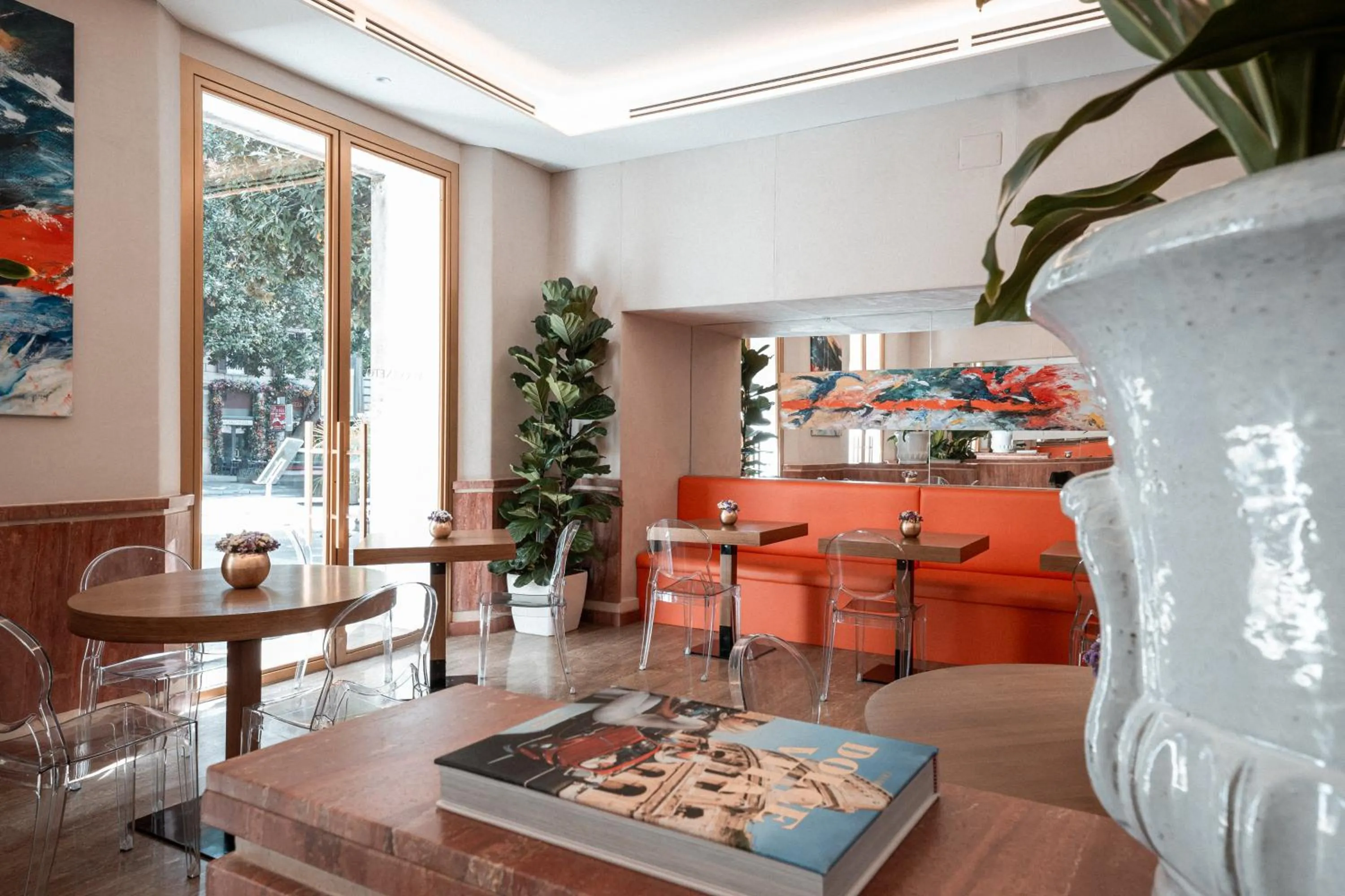 Restaurant/places to eat in Hotel Via Veneto