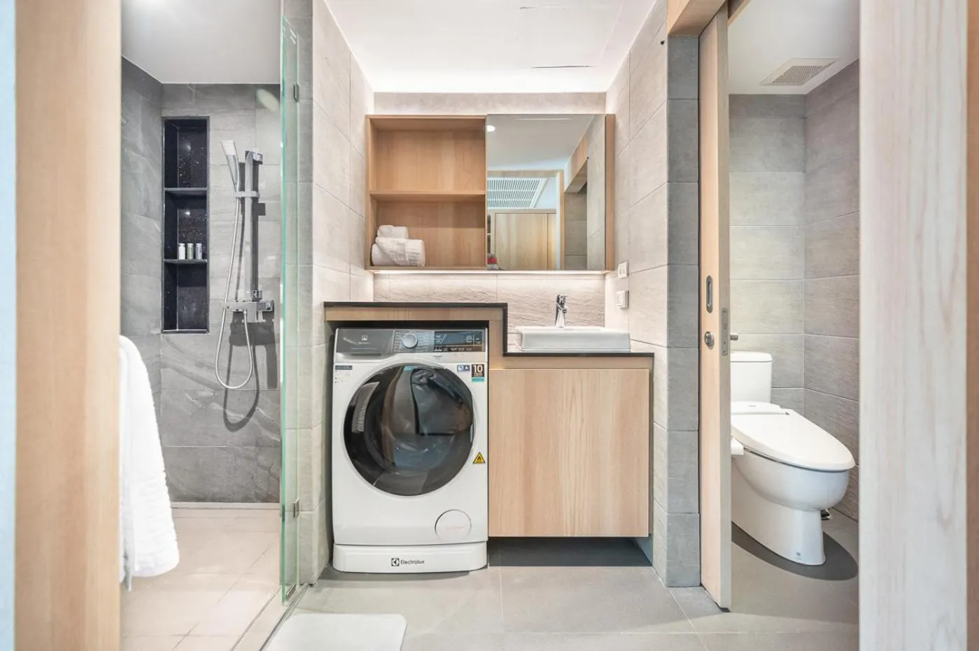 Bathroom in LiveZen Bangkok Sukhumvit