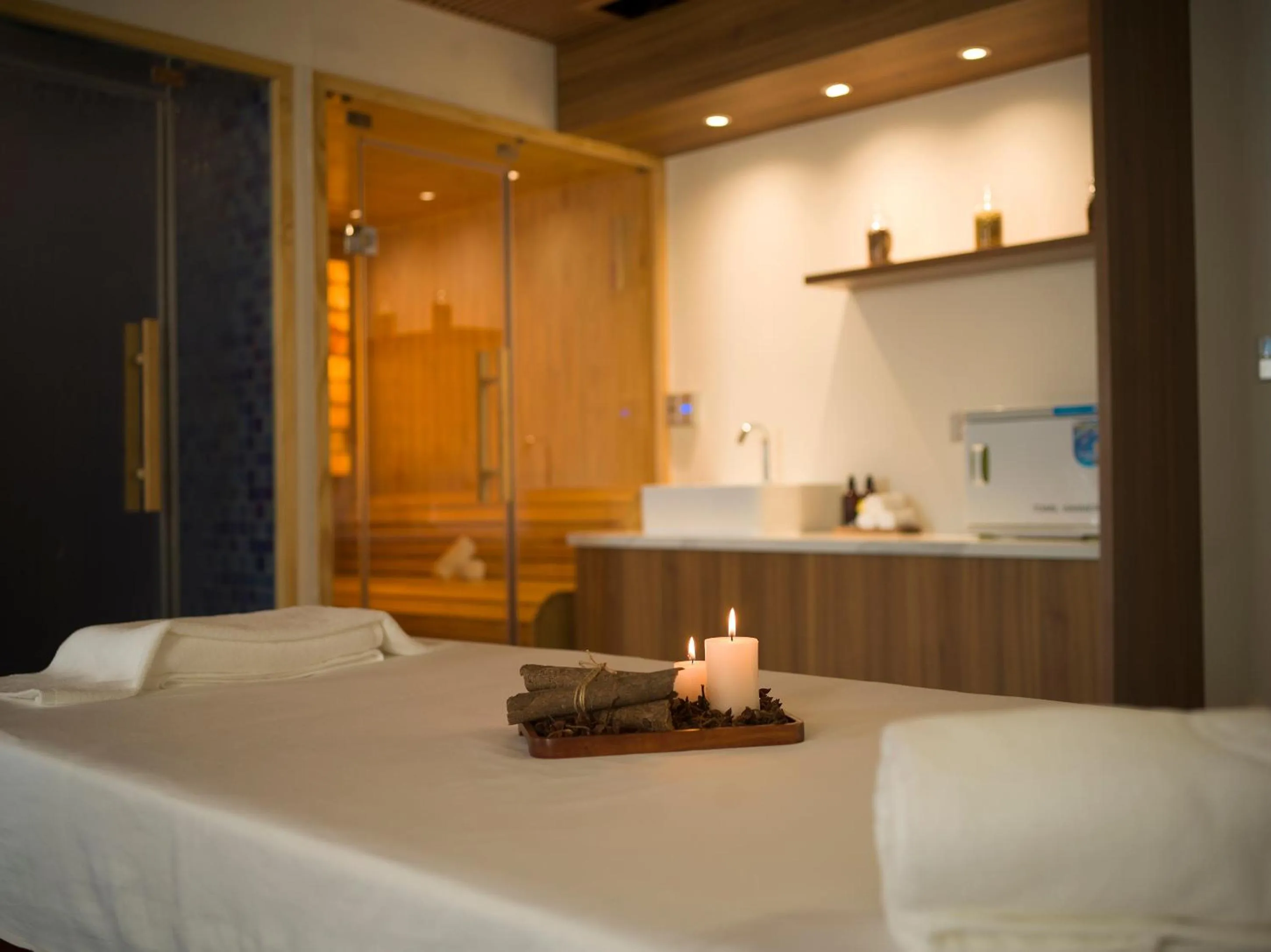 Massage, Bed in MerPerle Dalat Hotel