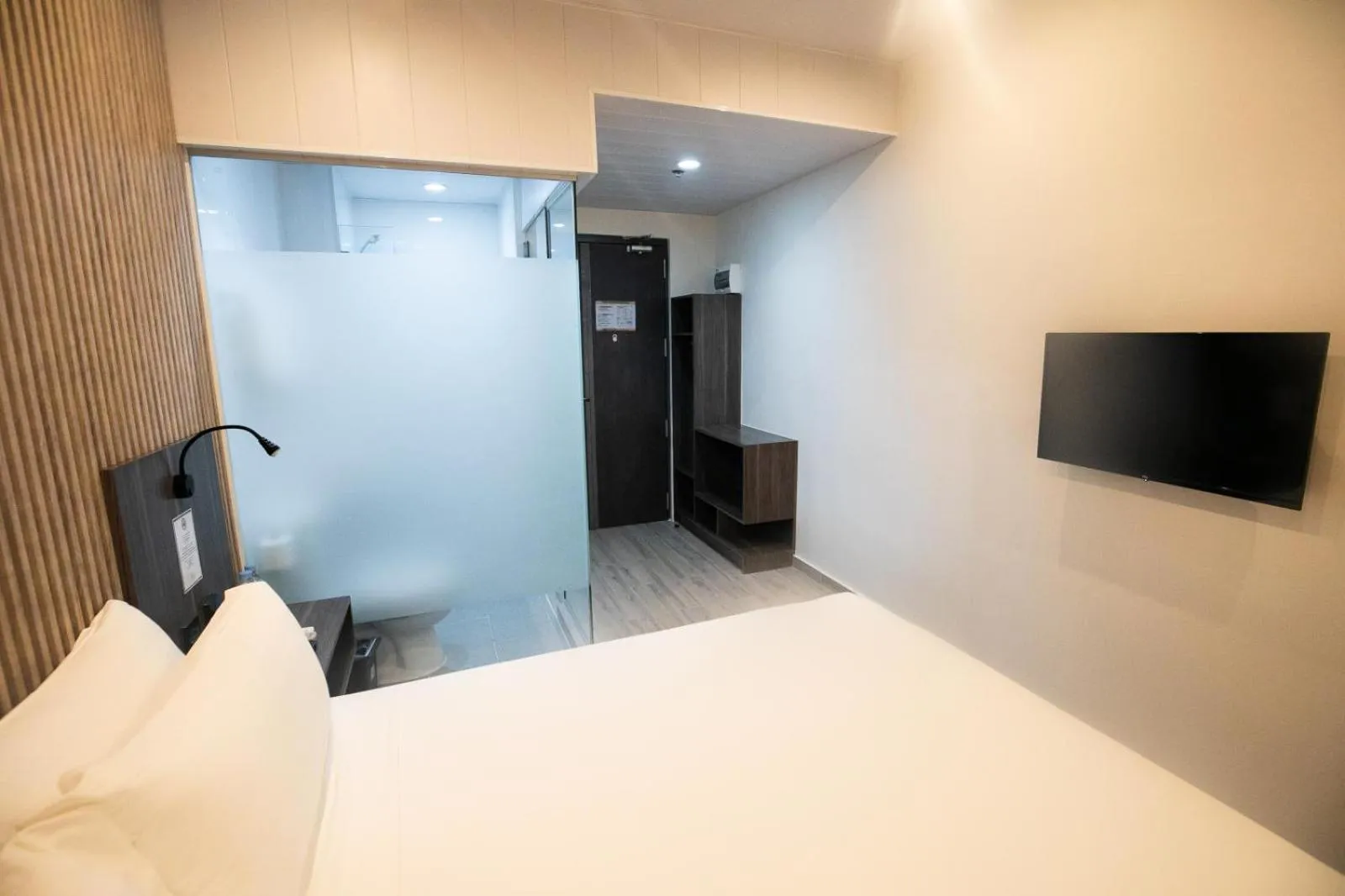 Bedroom, Bed in City Pod Hotel