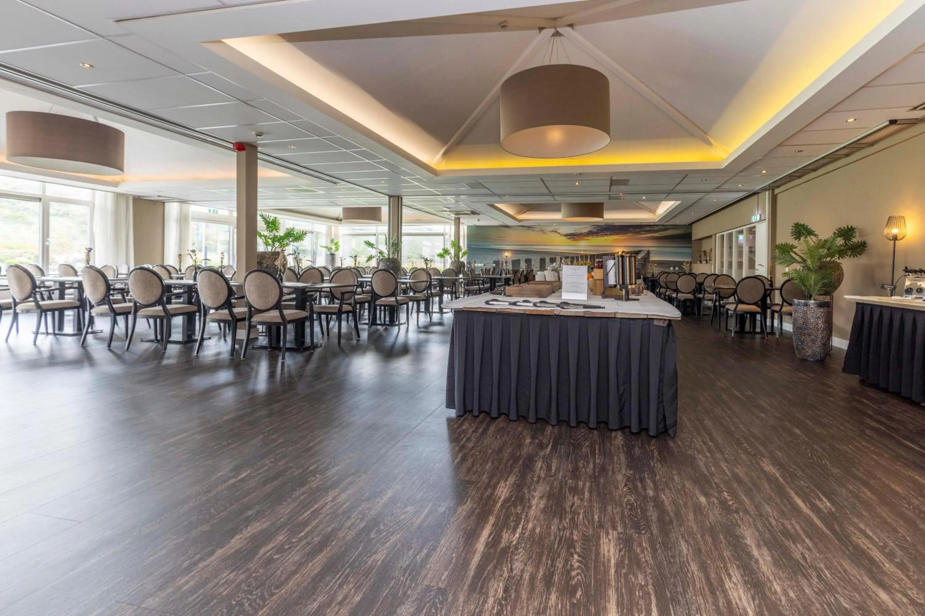 Restaurant/places to eat in Fletcher Zuiderduin Beachhotel