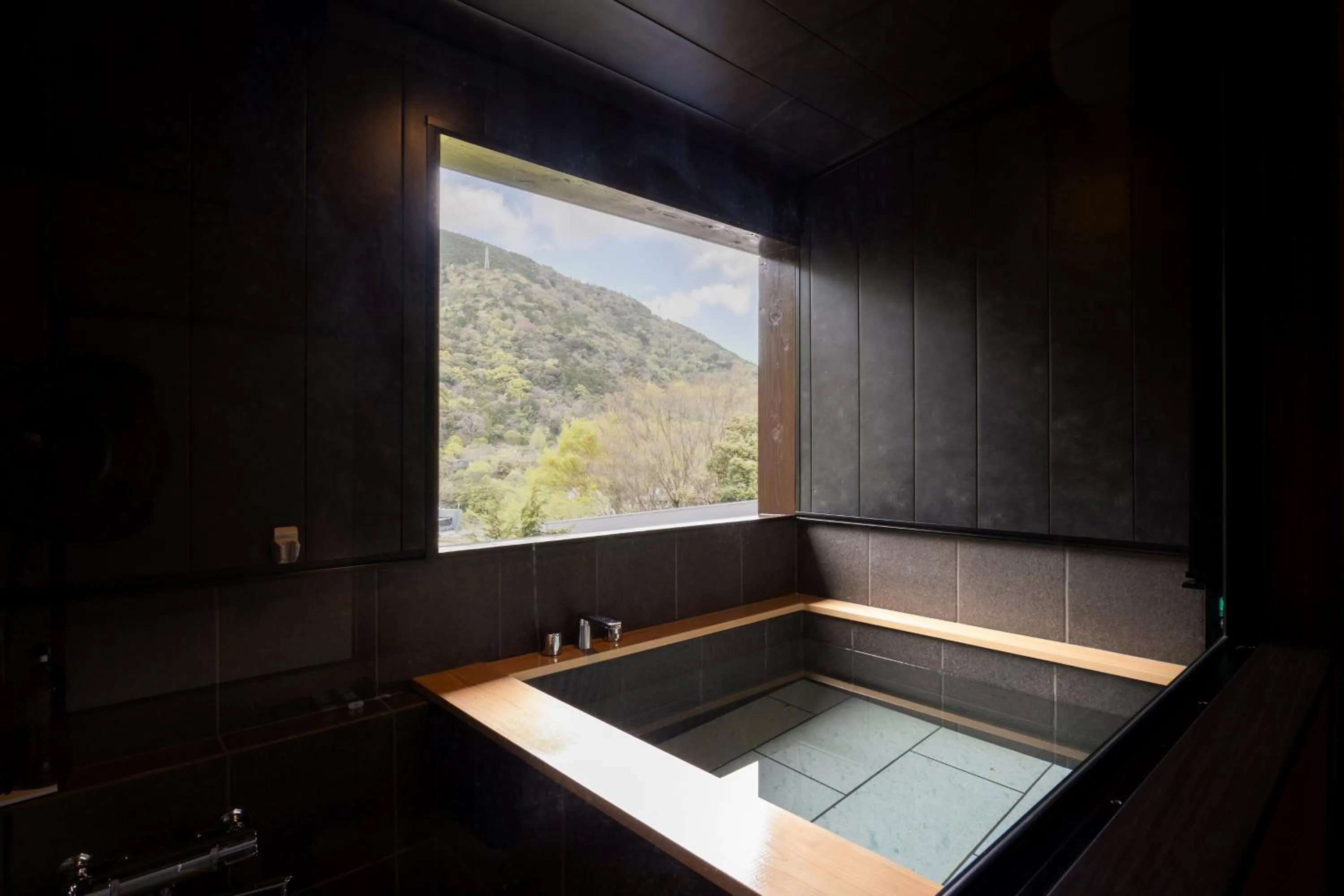 Natural landscape in Hatago Kintoen