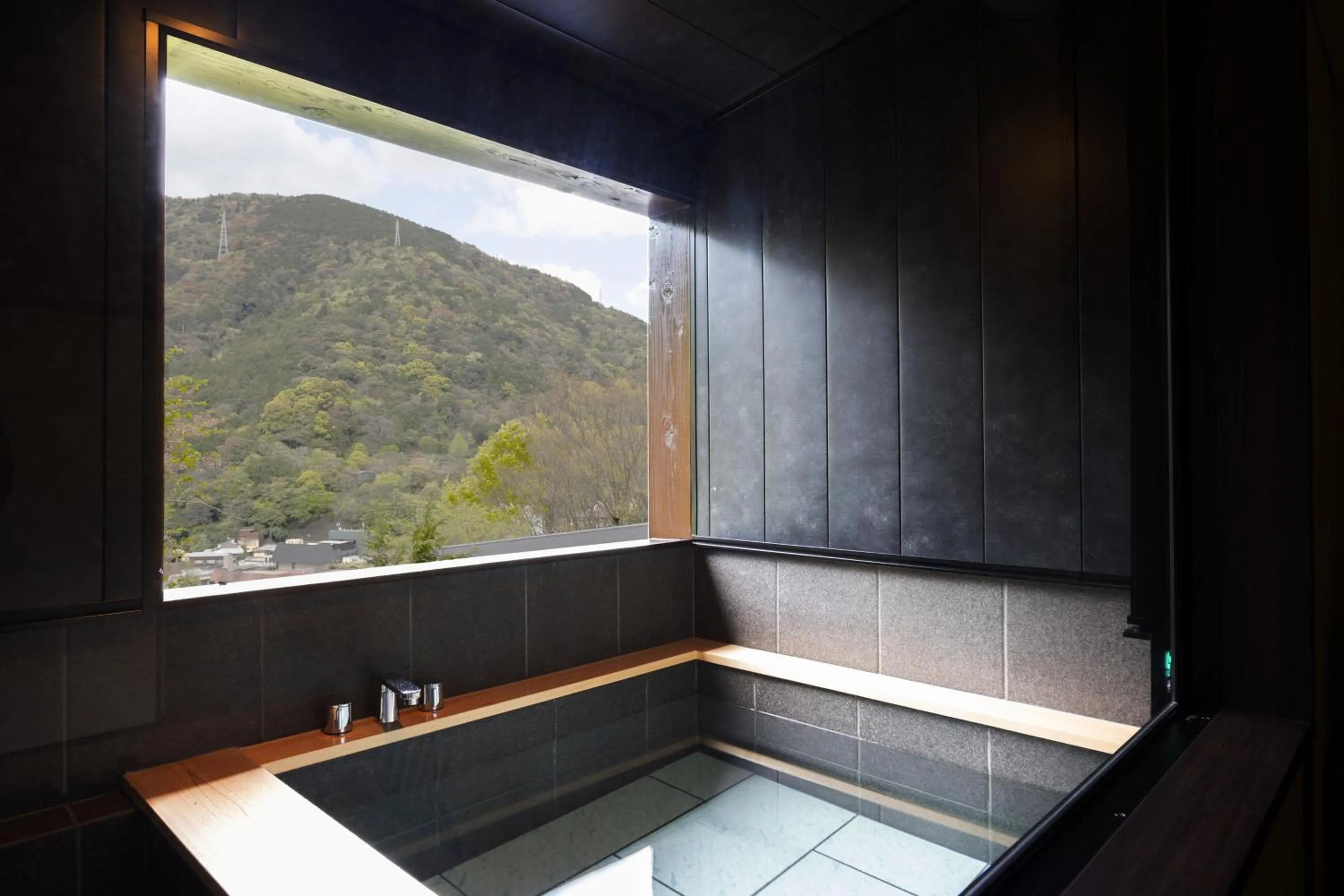 Natural landscape in Hatago Kintoen