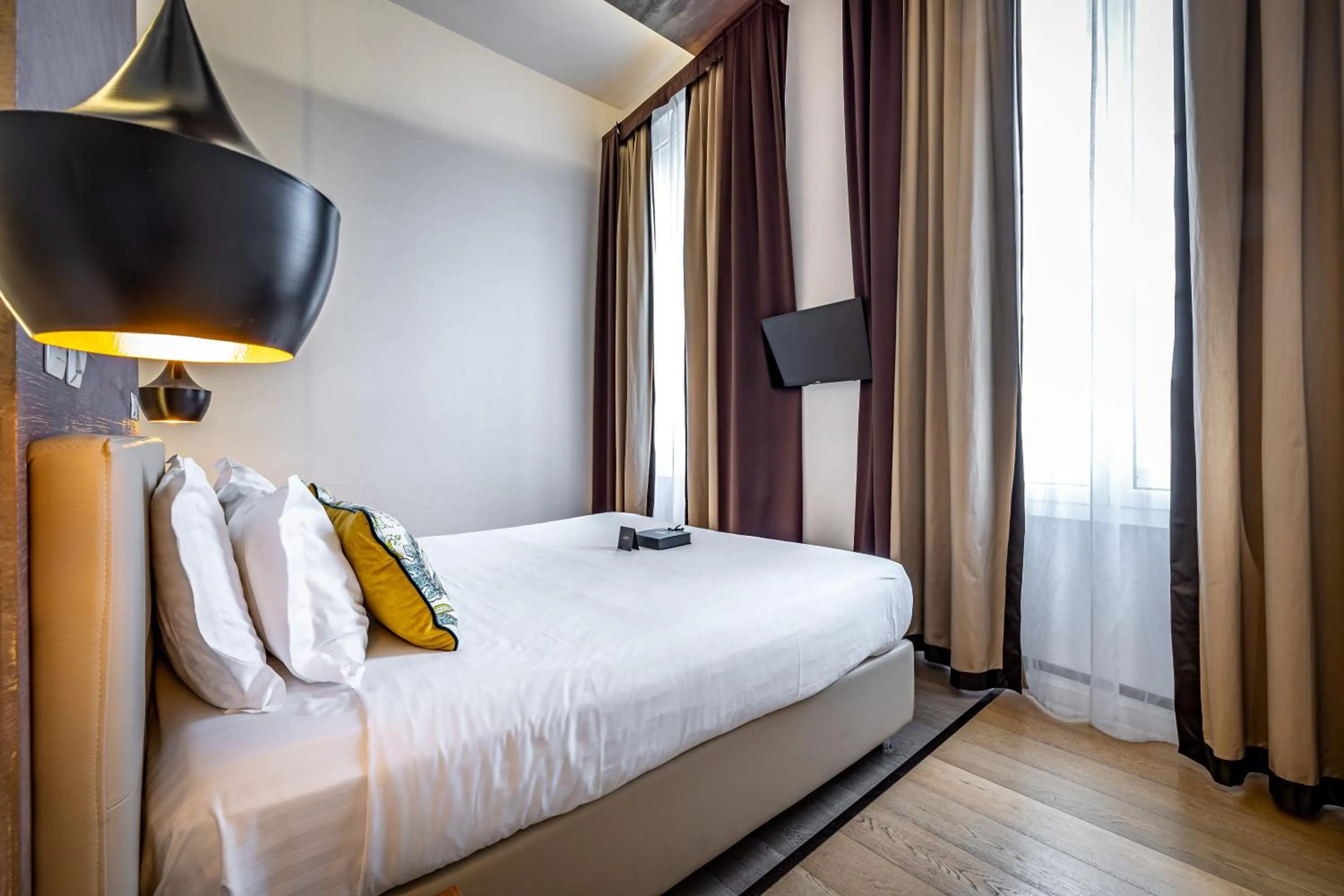 Bed in Palazzo Alfieri - Place of Charme