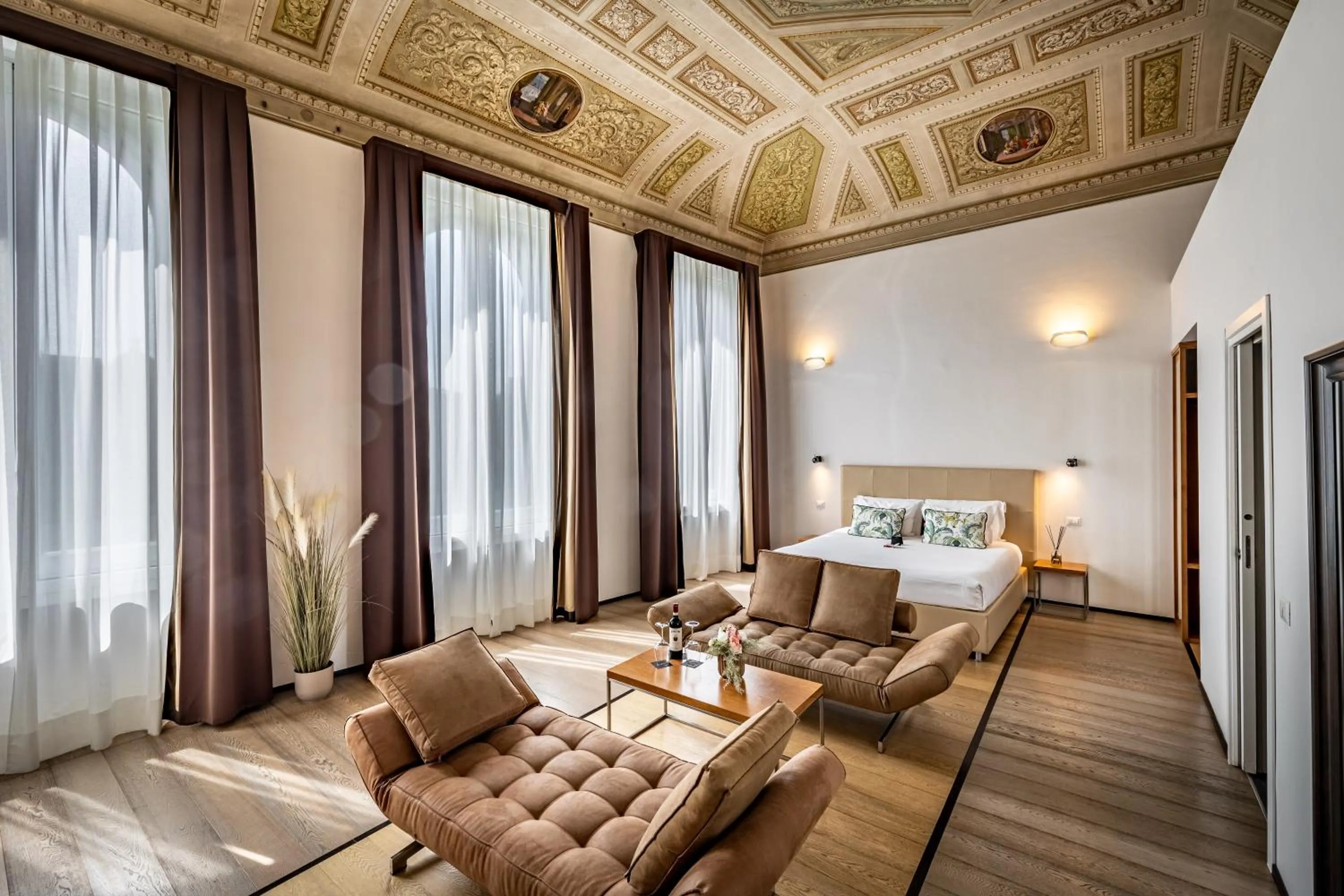Bedroom, Bed in Palazzo Alfieri - Place of Charme