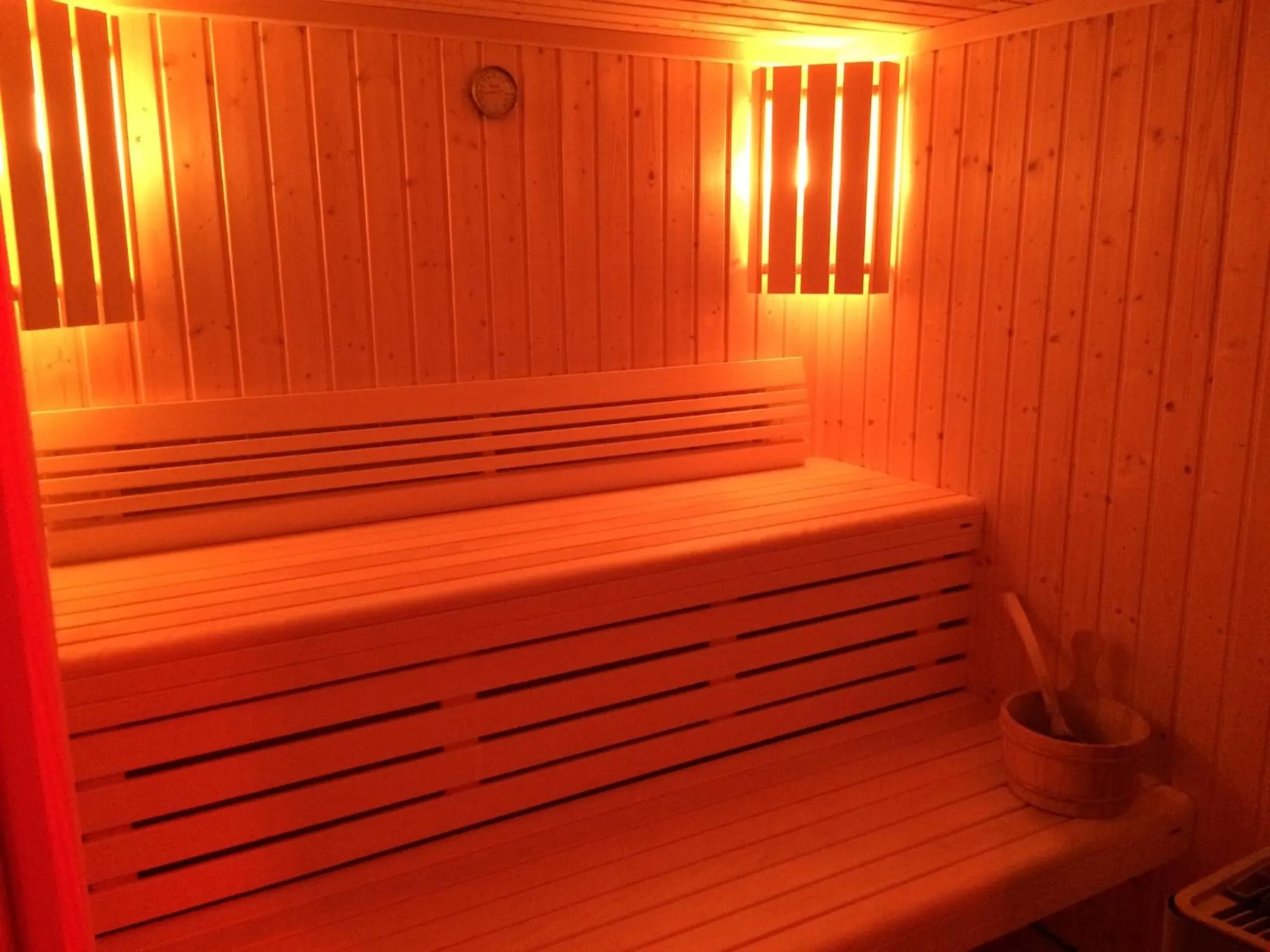 Sauna in Manoir de La Rogerais & SPA