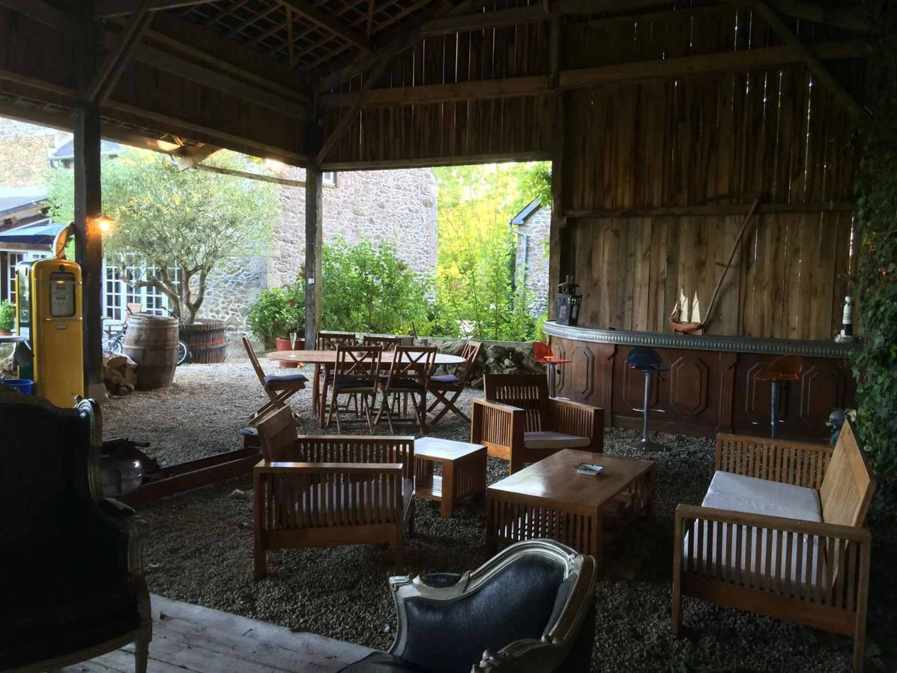 Garden in Manoir de La Rogerais & SPA