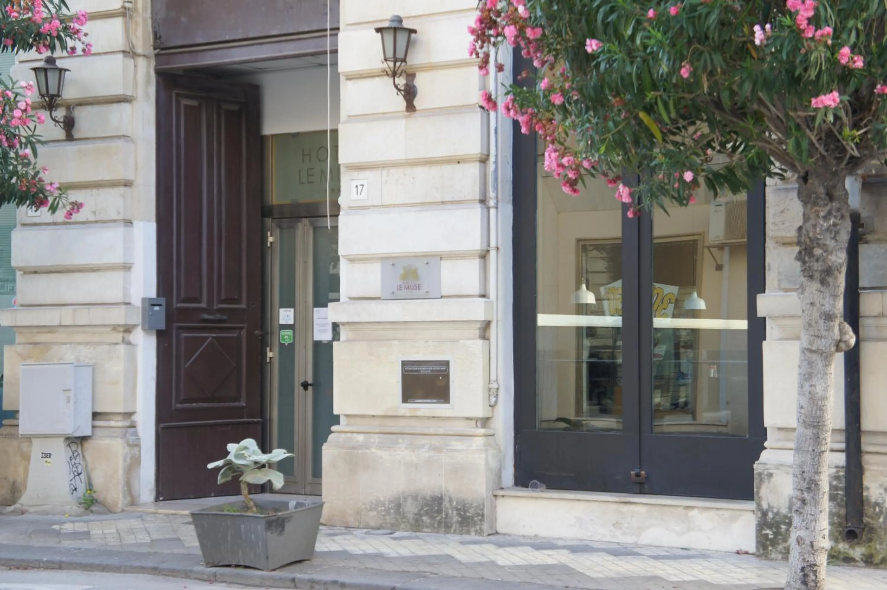 Property building in Hotel le Muse