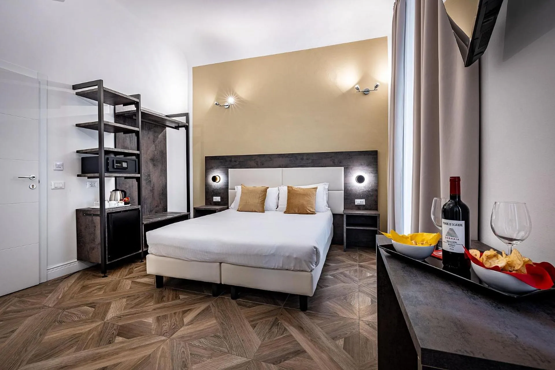 Photo of the whole room, Bed in B&B De Biffi