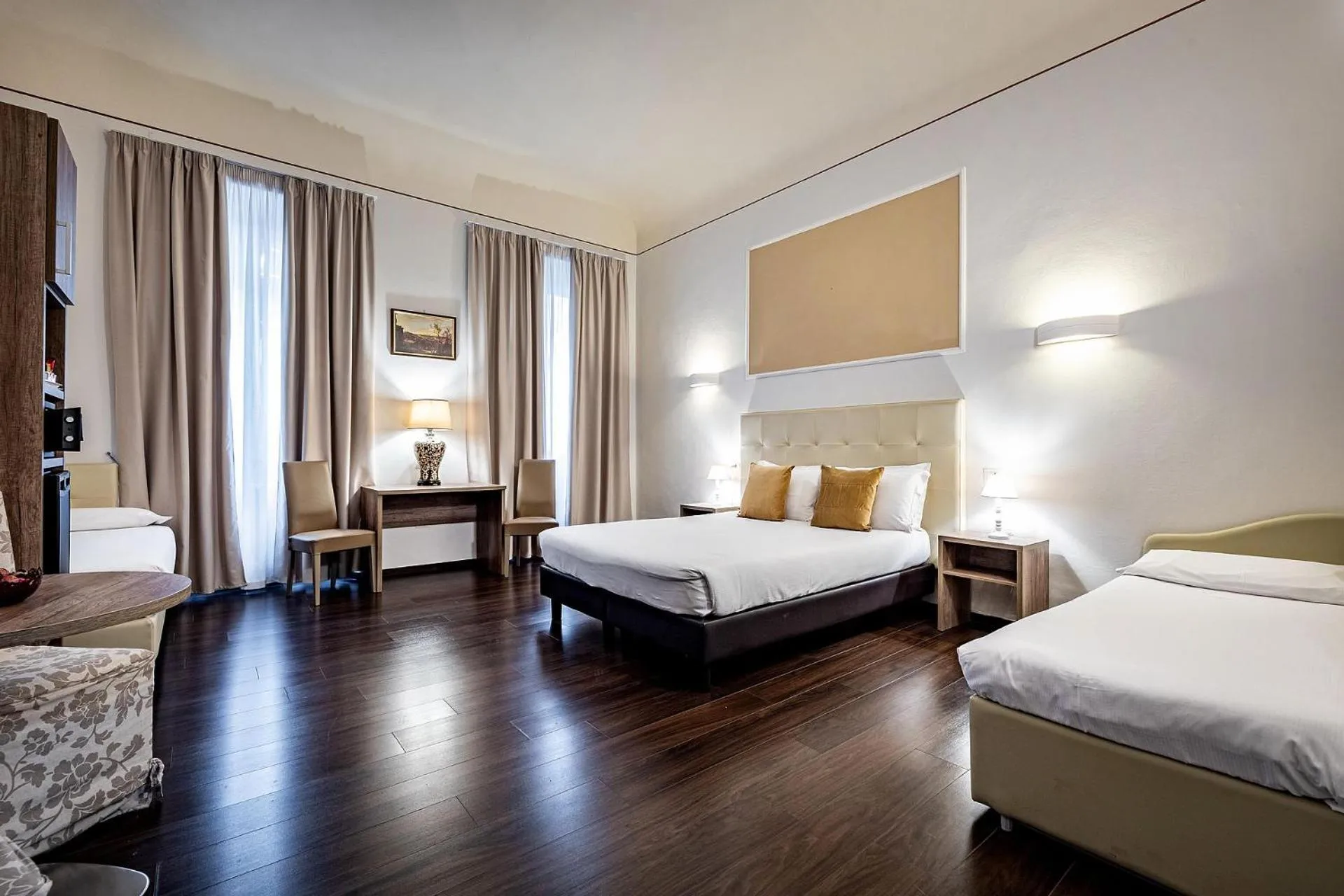 Photo of the whole room, Bed in B&B De Biffi