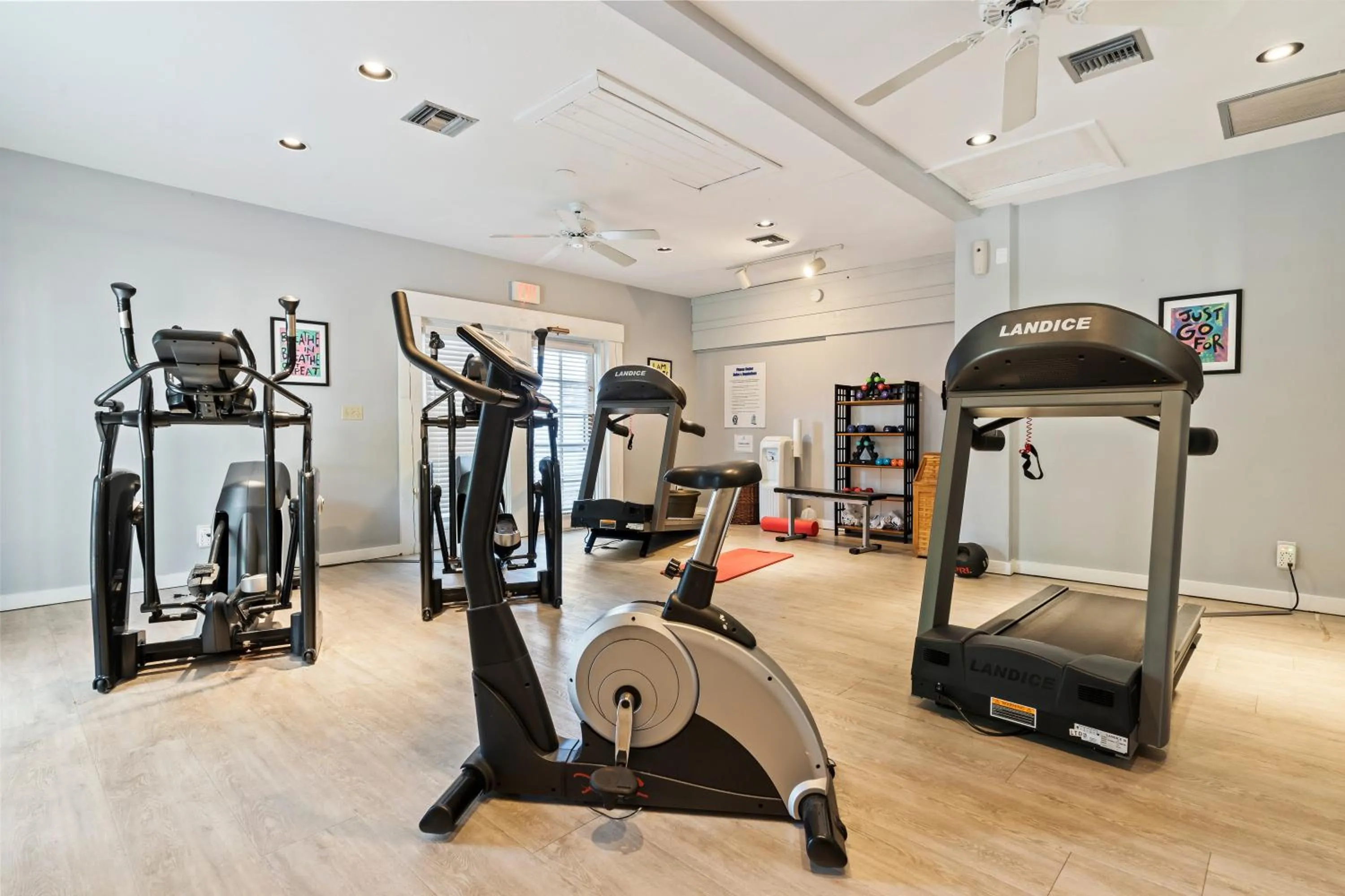 Fitness centre/facilities in Park Shore Resort