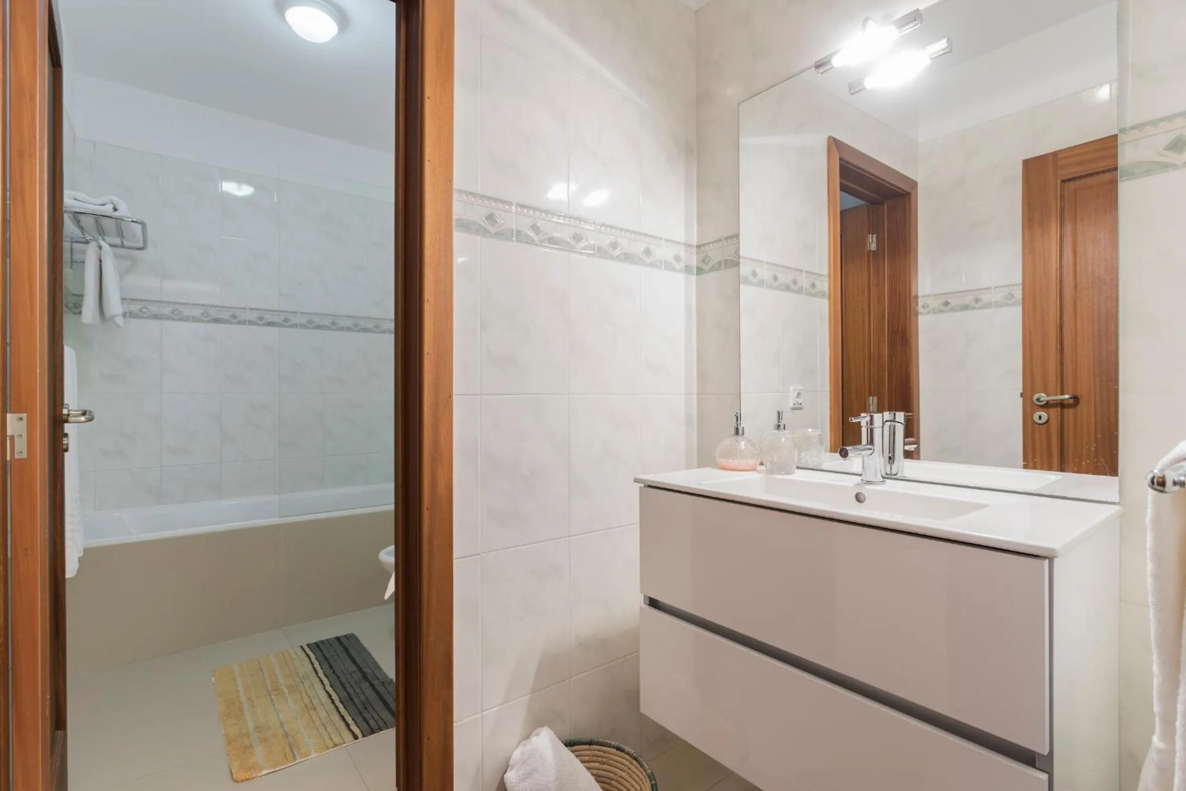 Shower in Achada I by An Island Apart