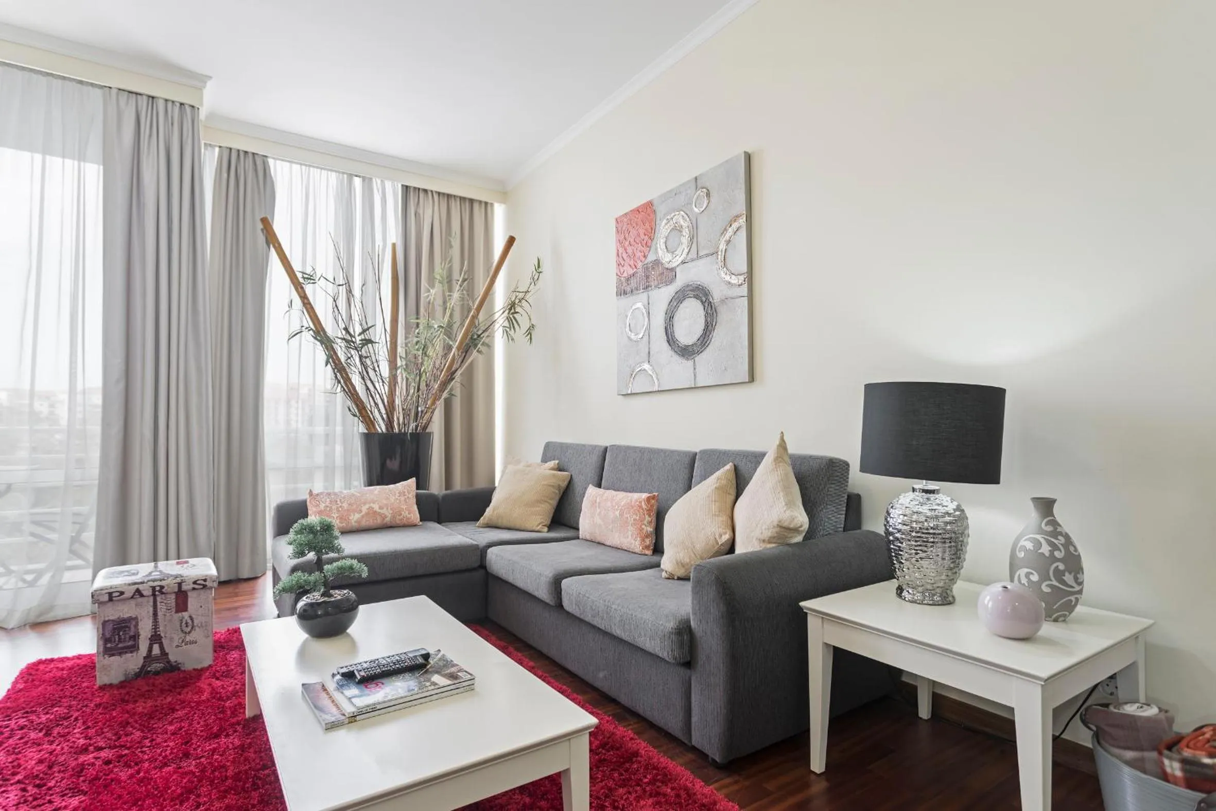 TV and multimedia in Achada I by An Island Apart