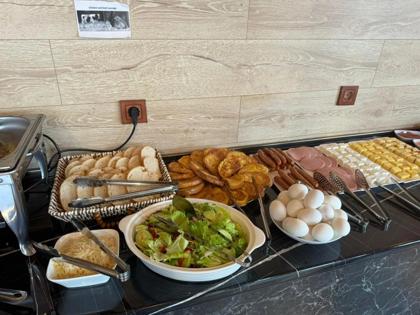 Buffet breakfast in Memory