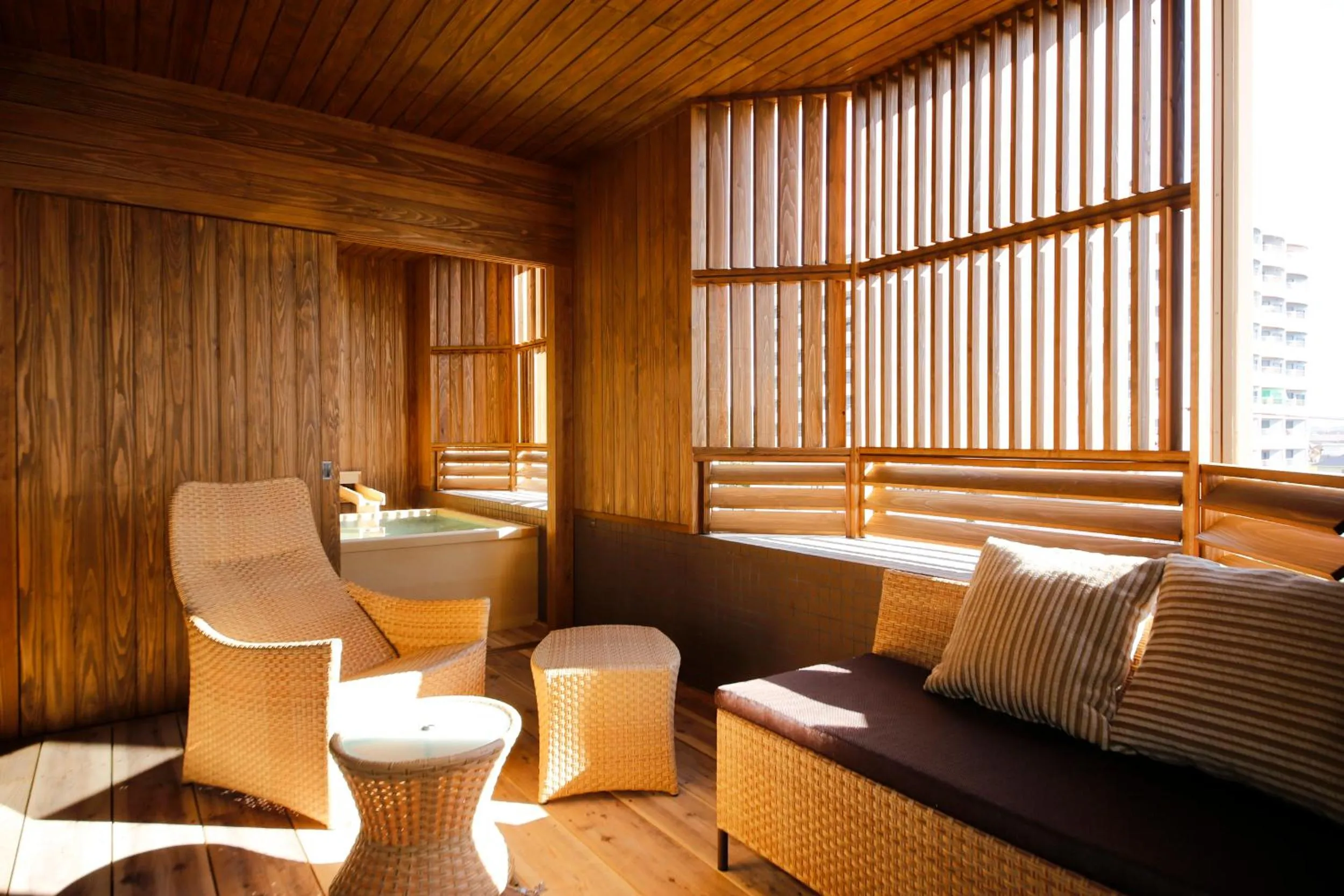 Seating area in Awaji Hamarikyu
