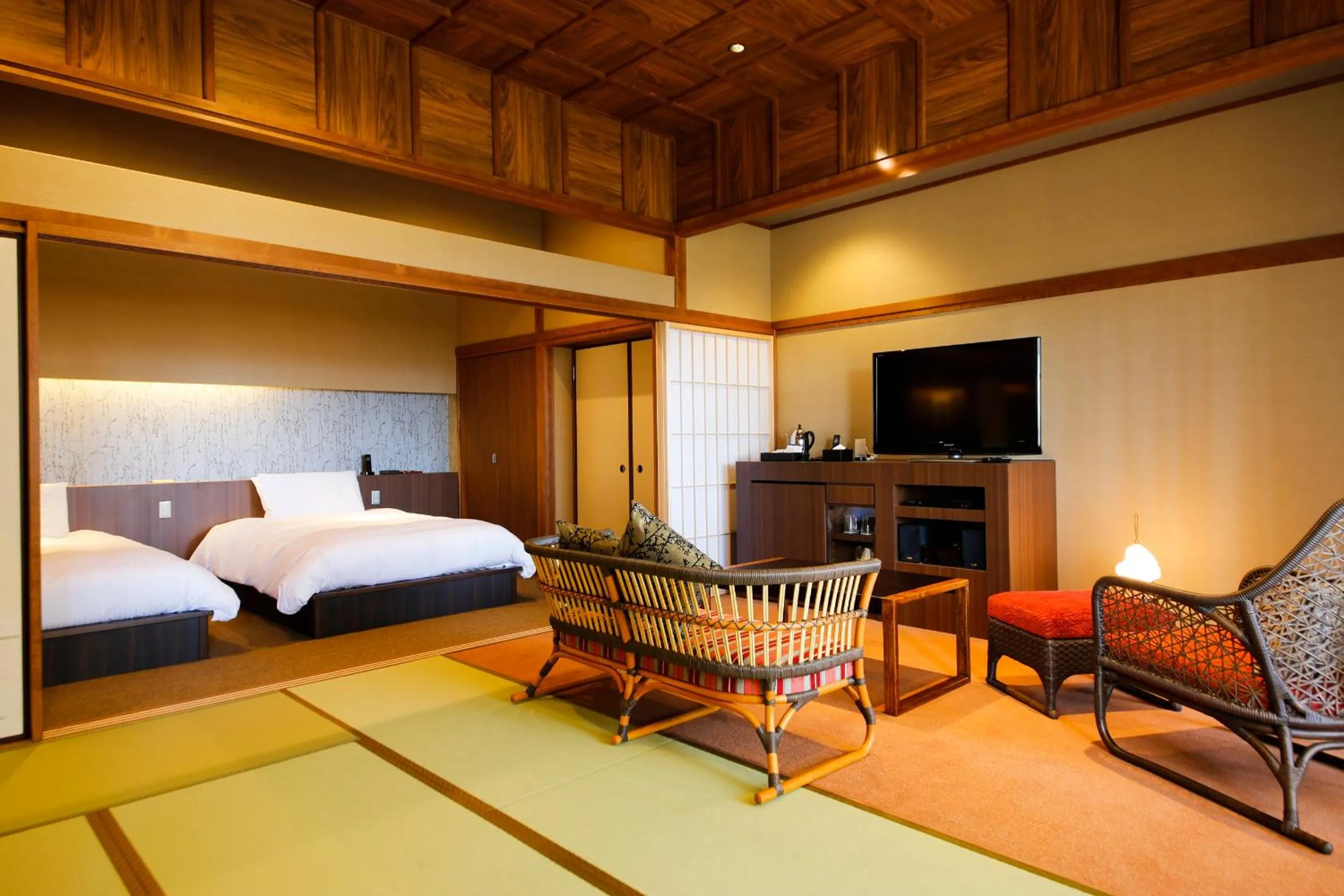 Photo of the whole room, Bed in Awaji Hamarikyu