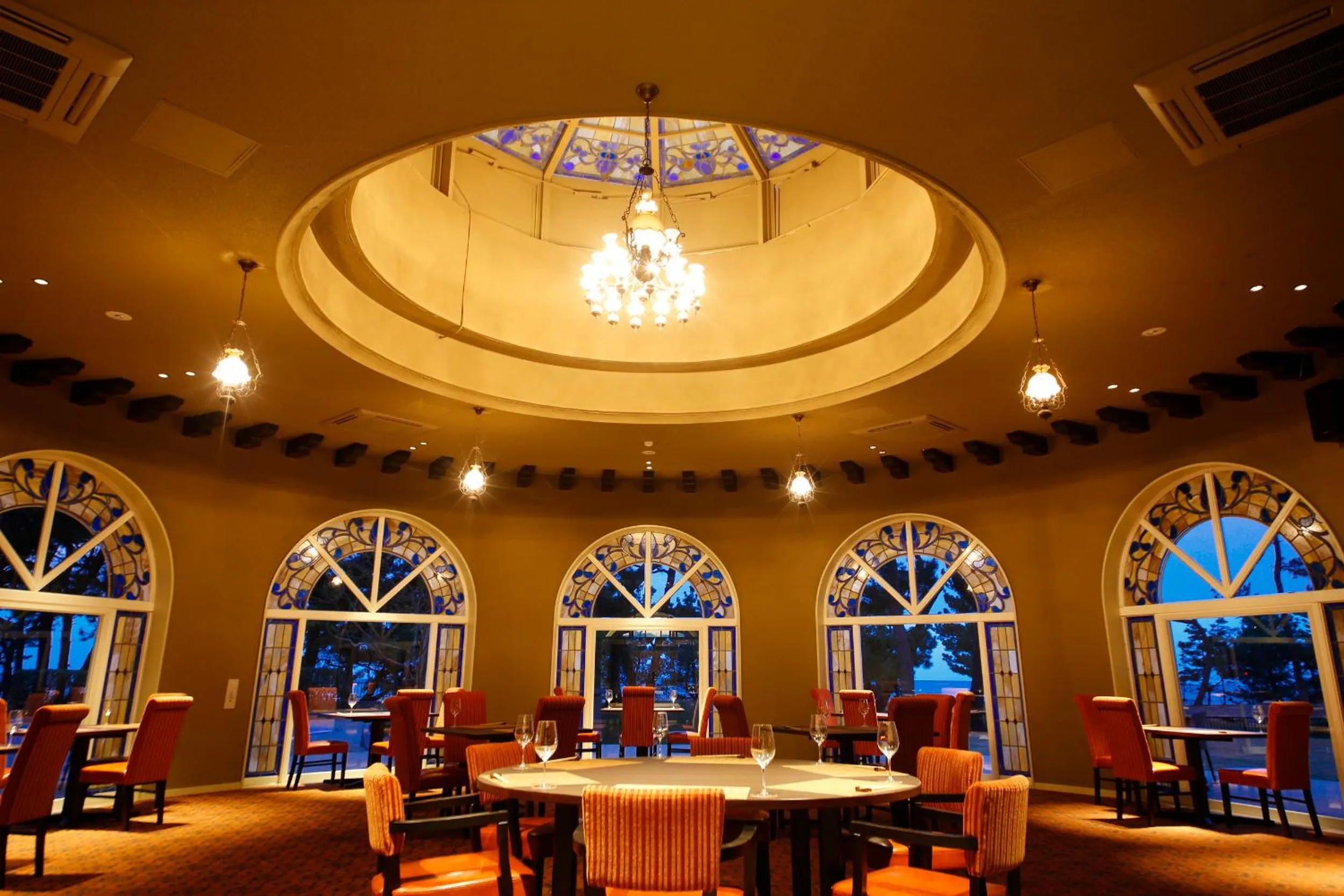 Restaurant/places to eat in Awaji Hamarikyu